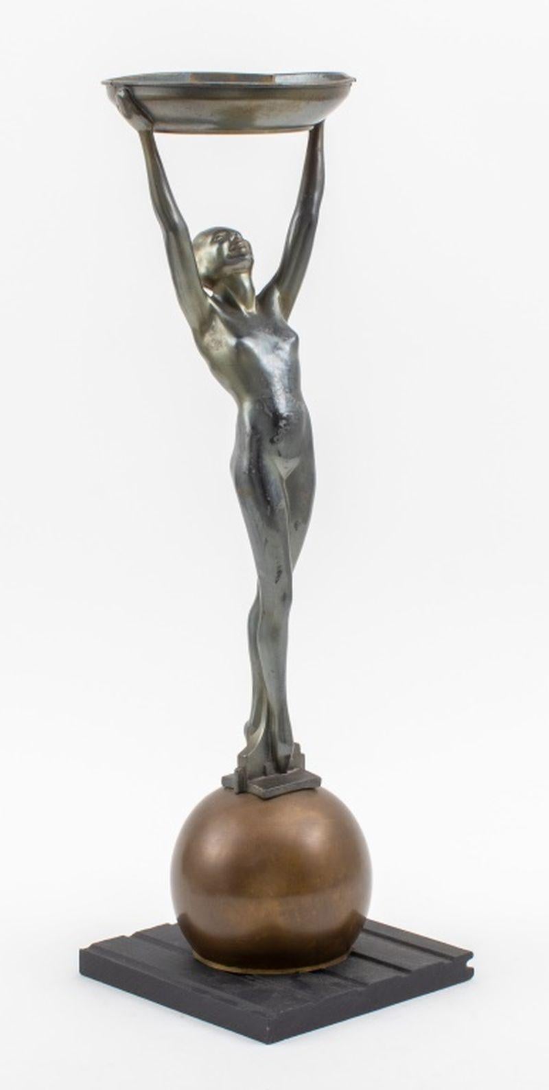 Arthur von Frankenburg Figura femminile che fuma in vendita 1