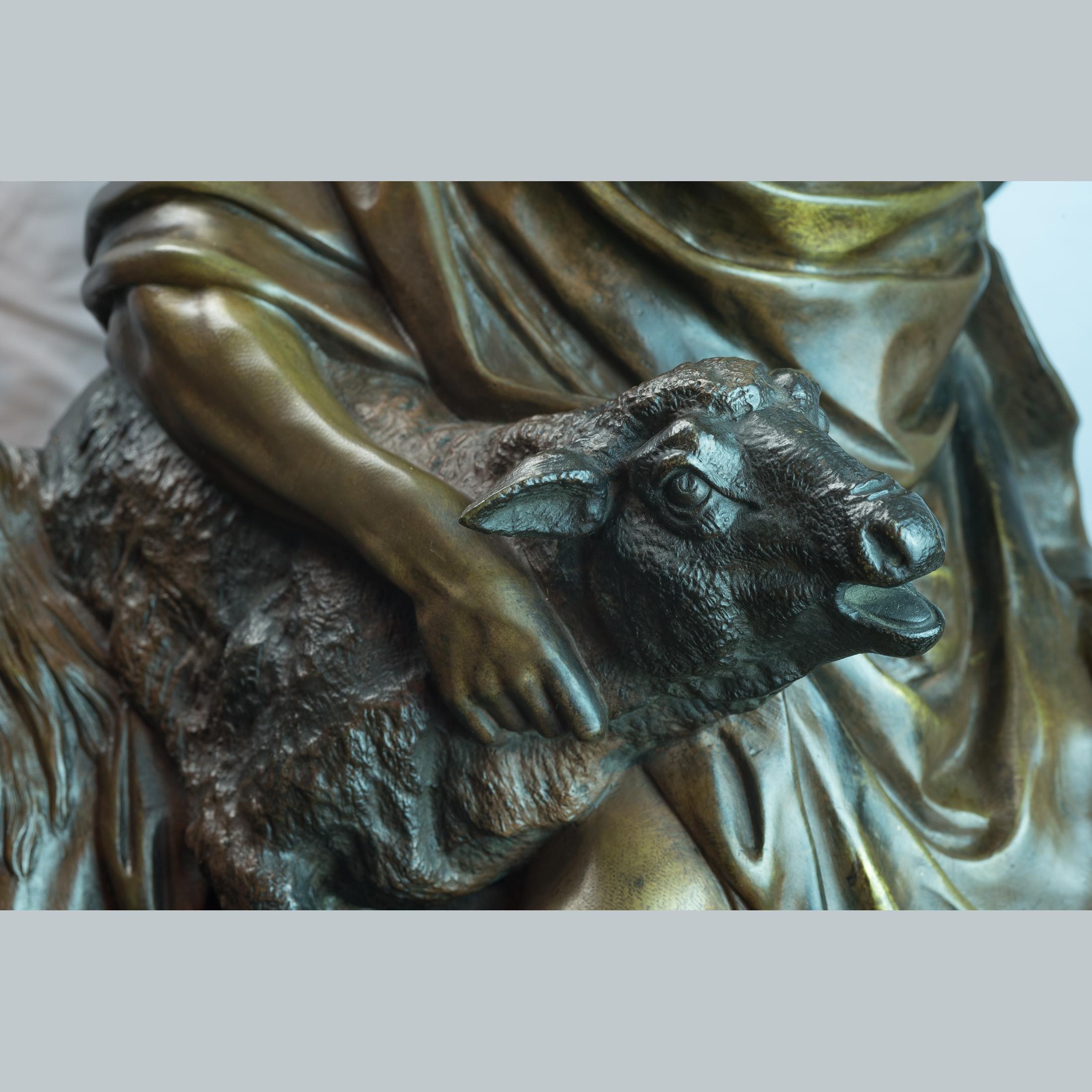 Admirable groupe en bronze doré et patiné polychrome représentant un chasseur kabyle tenant la tête d'un lion comme trophée.

Né en Prusse orientale (aujourd'hui Lituanie), Arthur Waagen (d. 1898) poursuit sa carrière de sculpteur à Paris où il