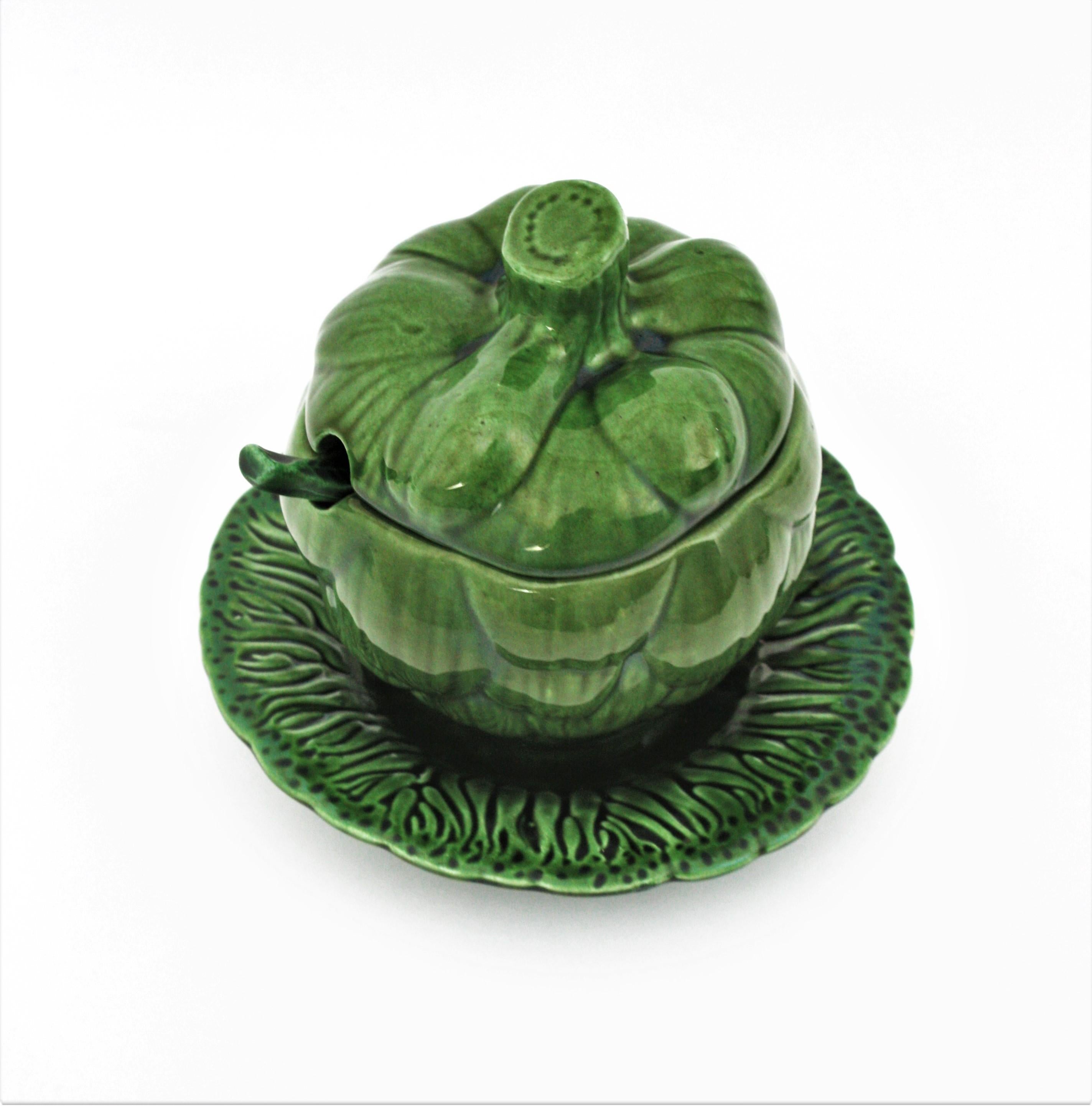 Artichoke Set of Glazed Ceramic Tableware Pieces, 1960s For Sale 3