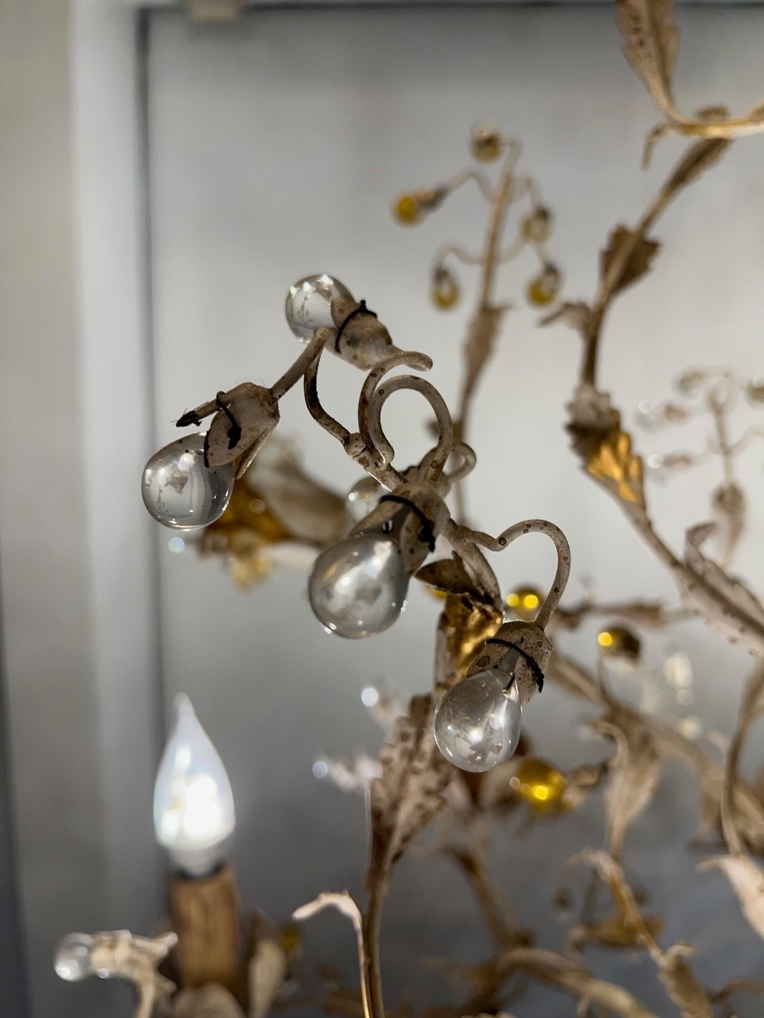 Articolo 8 Light Italienisch Hand Made Eisen Kronleuchter mit Kristall Blumen im Angebot 4