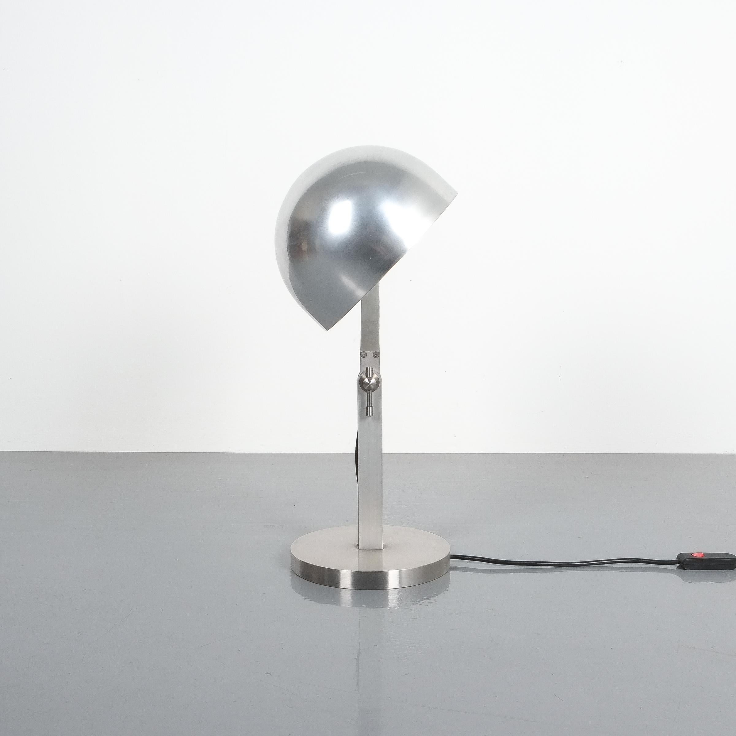 Articulate Aluminum Desk Lamp by Schliephacke for Mewa, circa 1955 In Good Condition In Vienna, AT