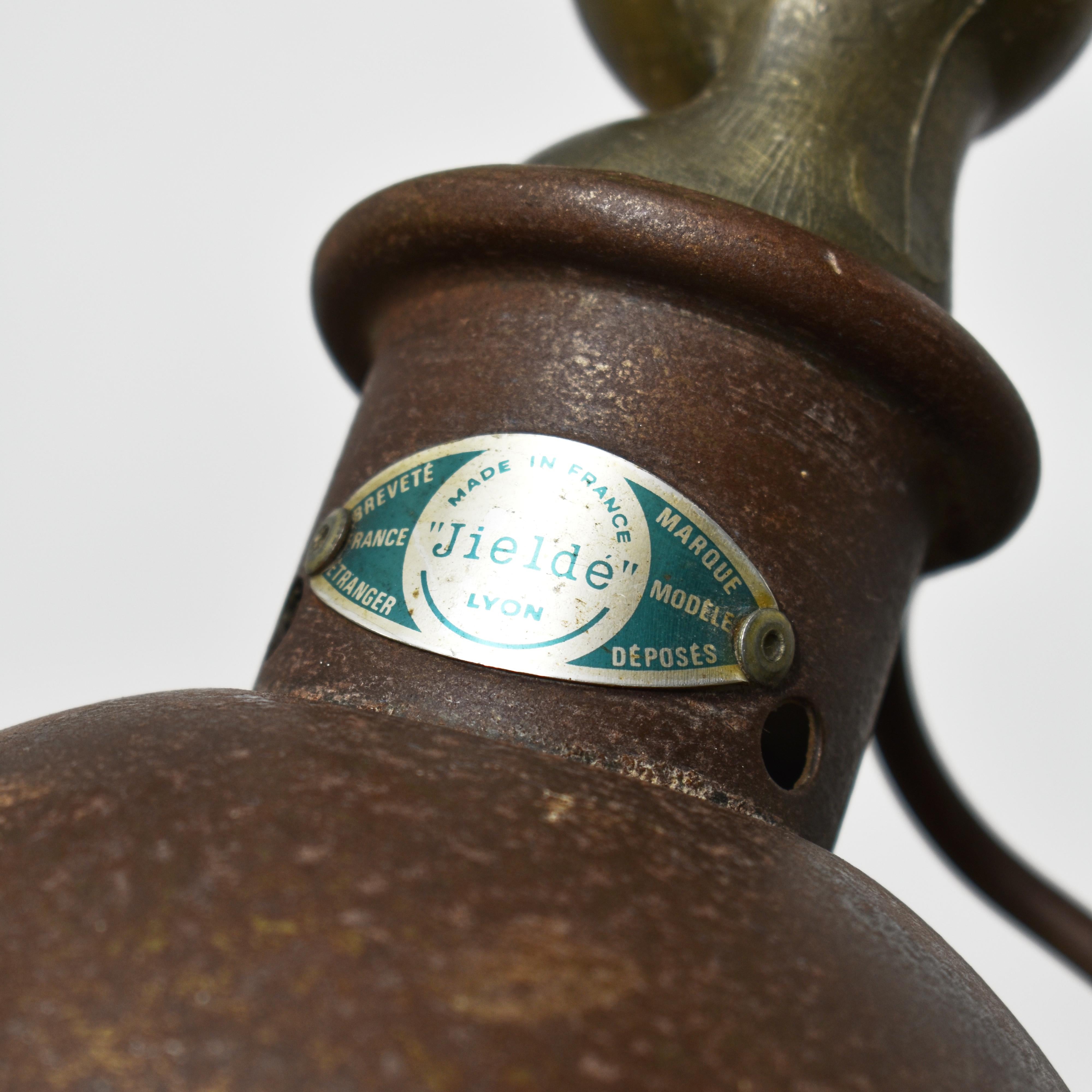 Français Lampadaire Jielde industriel français ancien articulé à 4 bras en vente