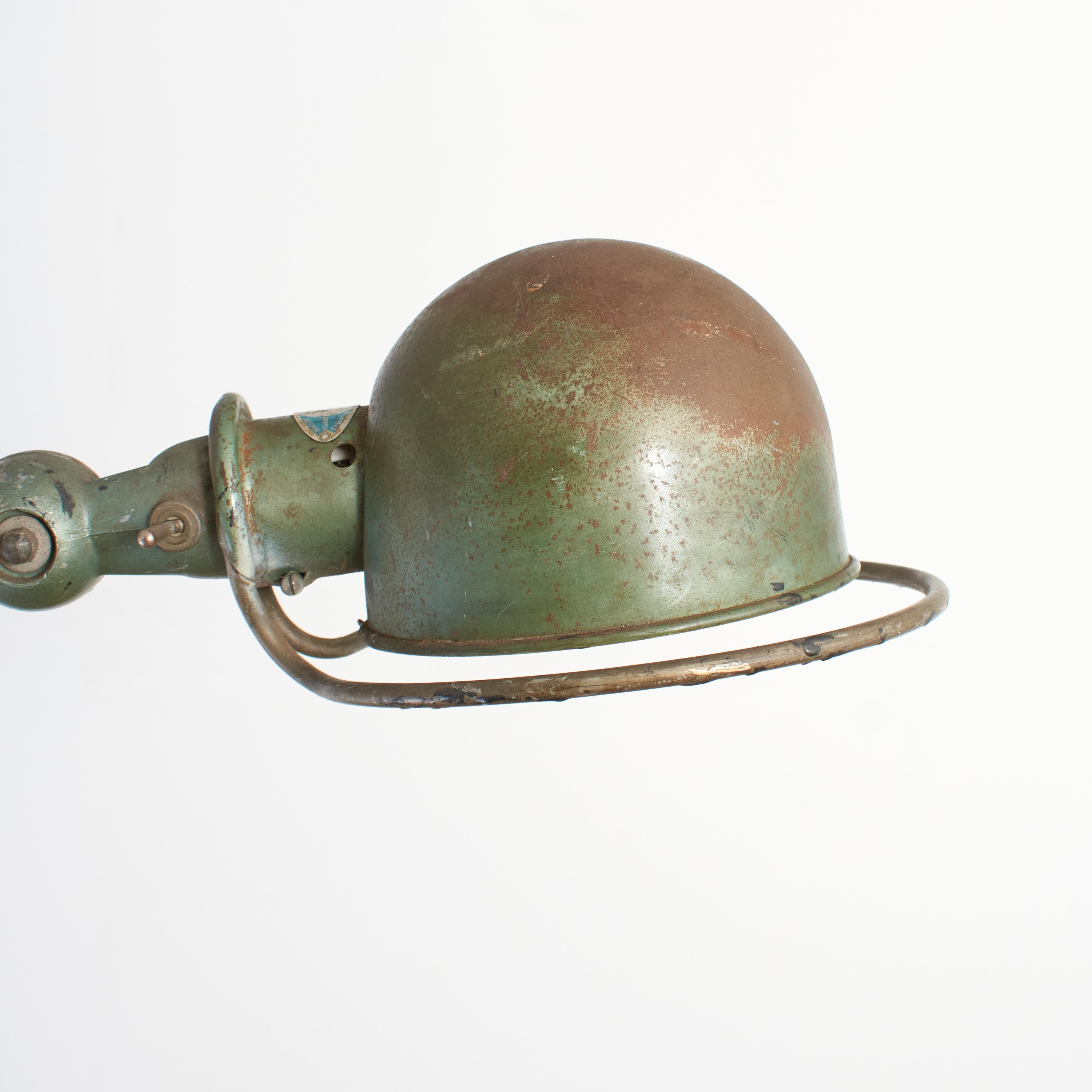 20ième siècle Lampadaire Jielde industriel français ancien articulé à 6 bras en vente