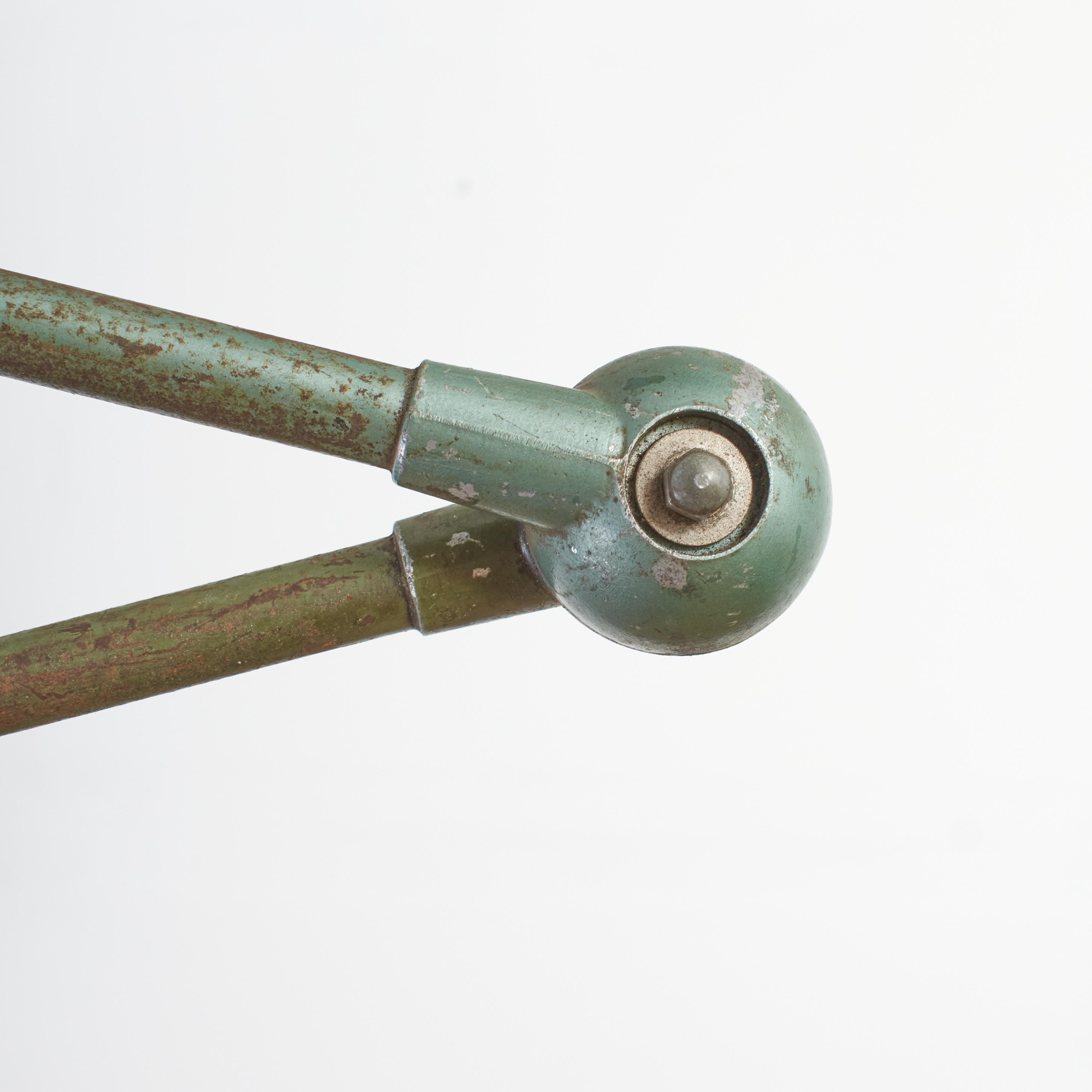 Lampadaire Jielde industriel français ancien articulé à 6 bras en vente 1