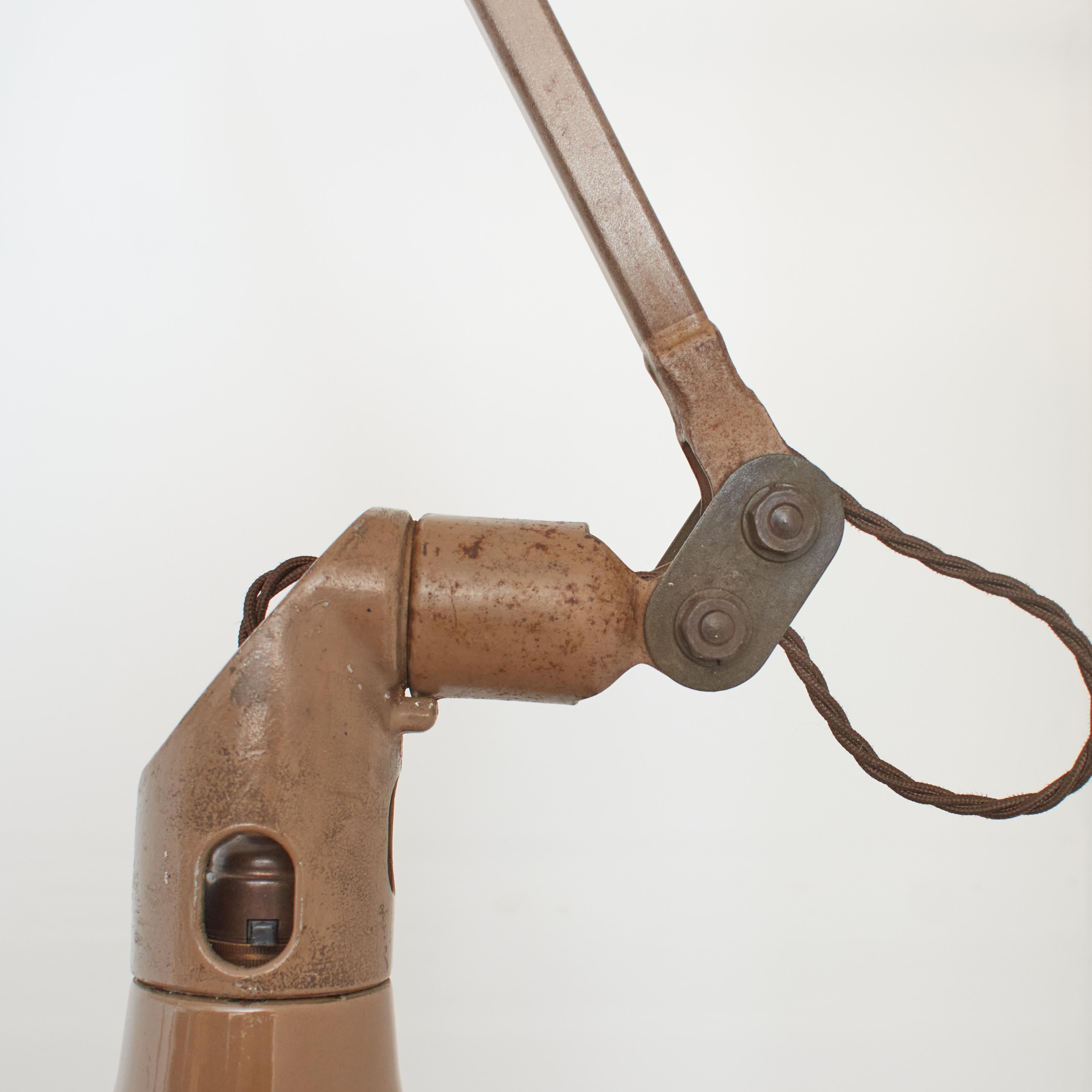 Antike Vintage Industrial Mek Elek Küche Wandlampe Licht im Angebot 2