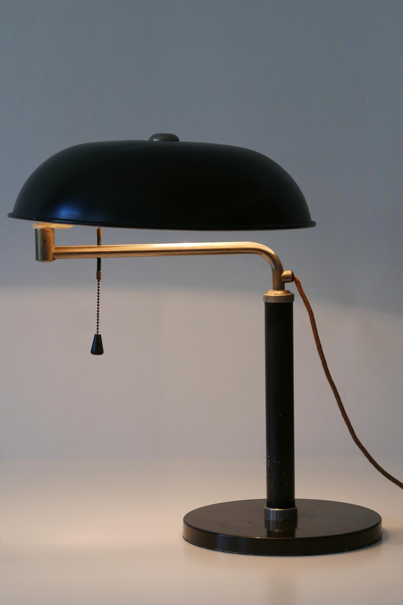 Articulated Bauhaus Table Lamp Quick 1500 by Alfred Müller for Amba, 1930s 2