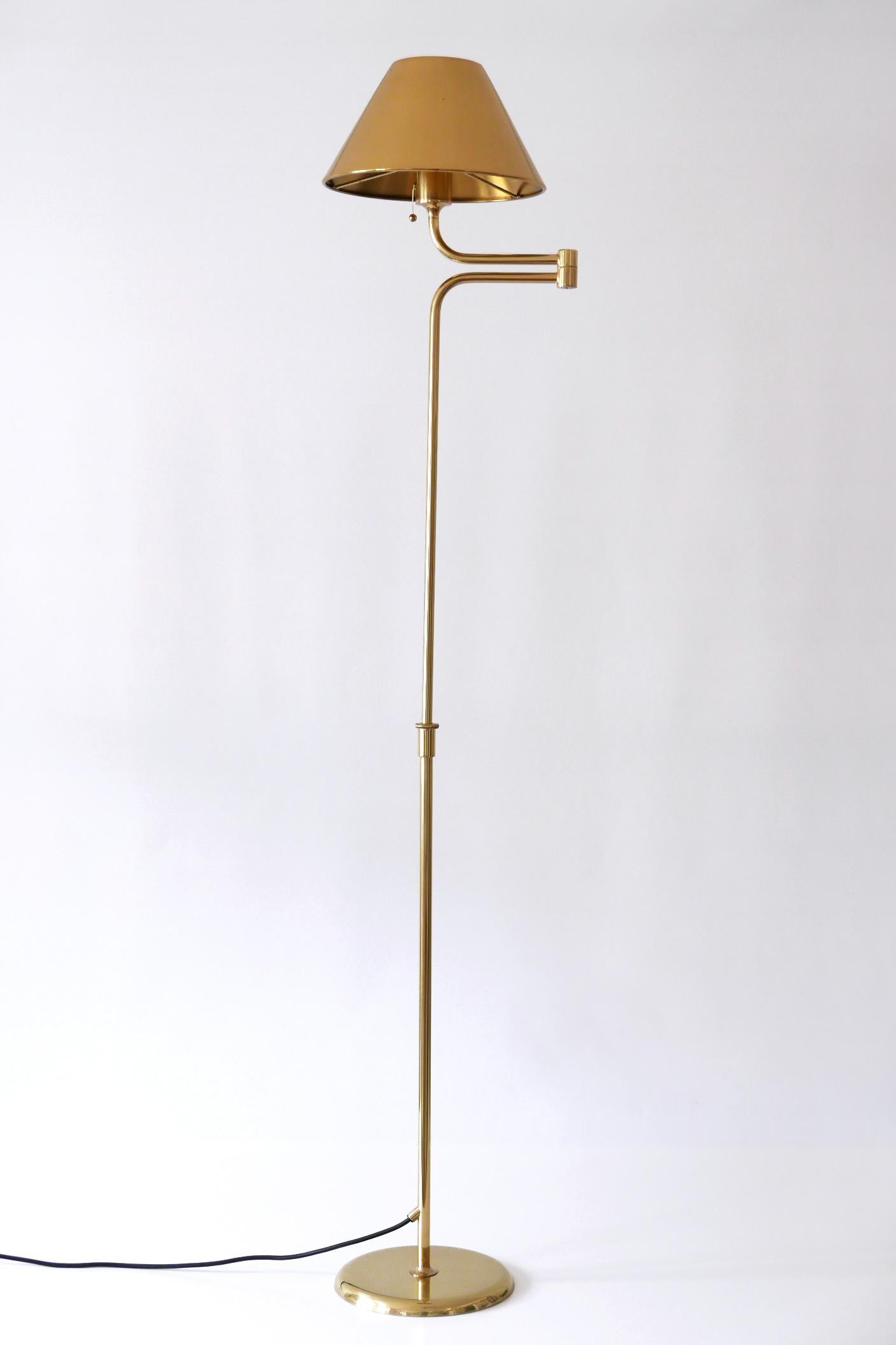 articulated floor lamp