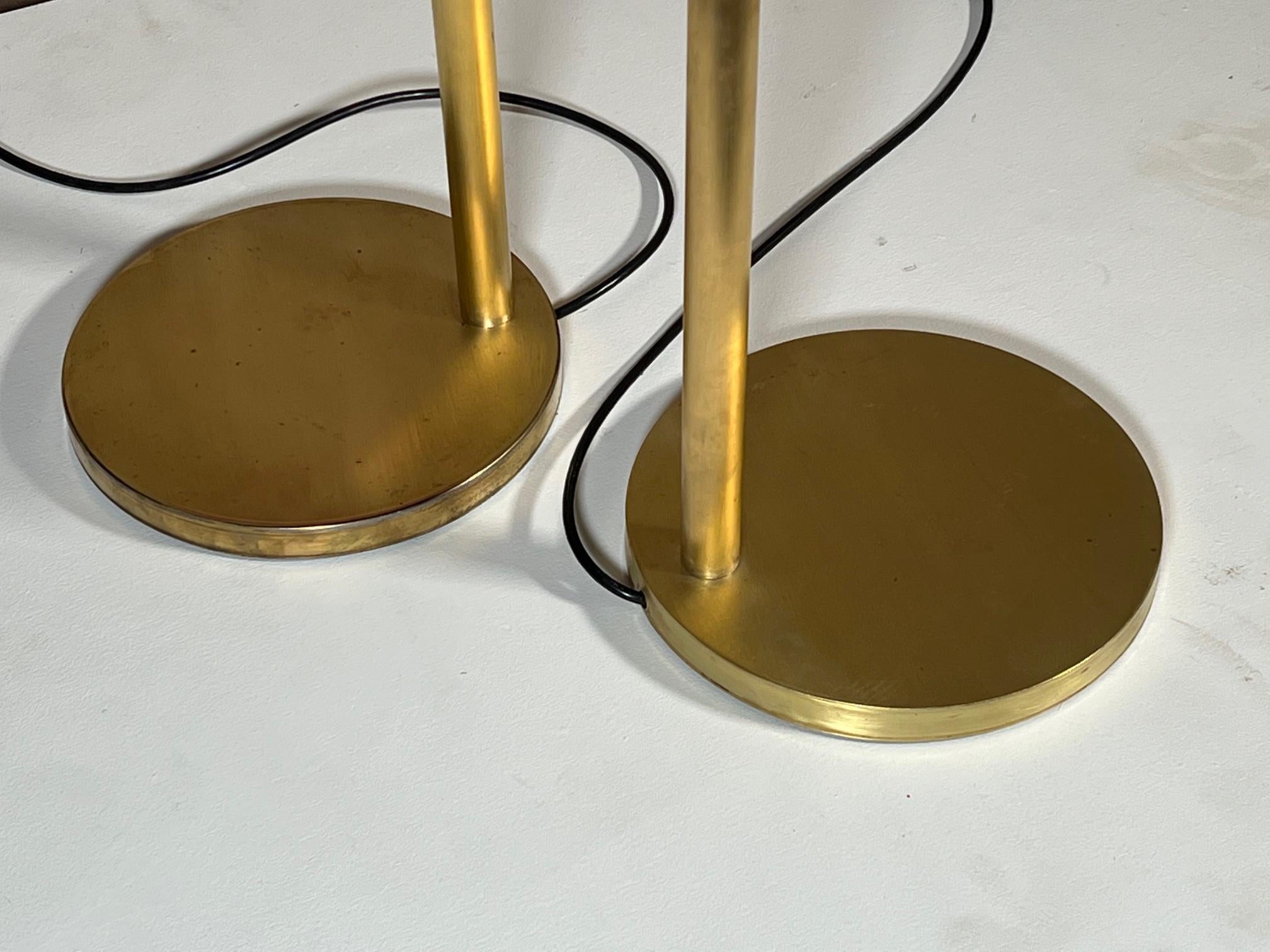 Articulated Brass Floor Lamps By Koch & Lowy  For Sale 5