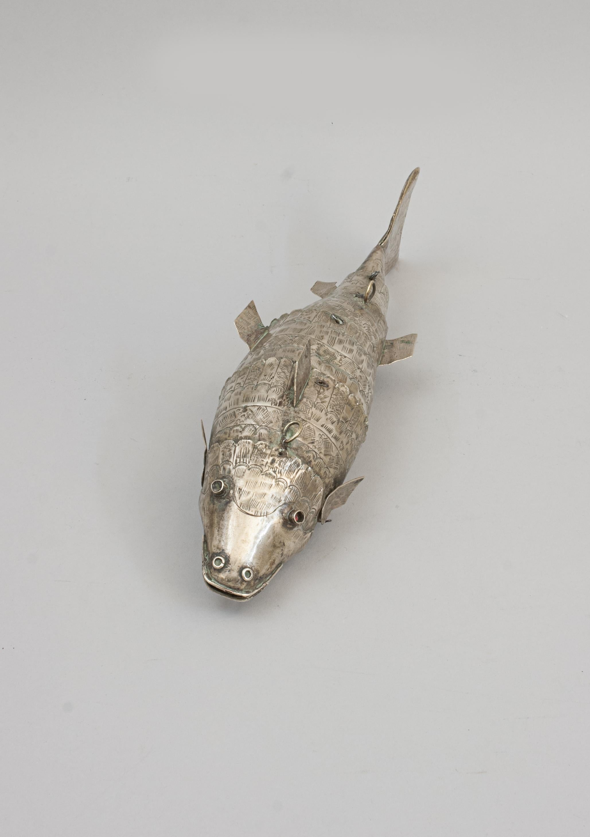 Sporting Art Articulated Burmese Fish Box