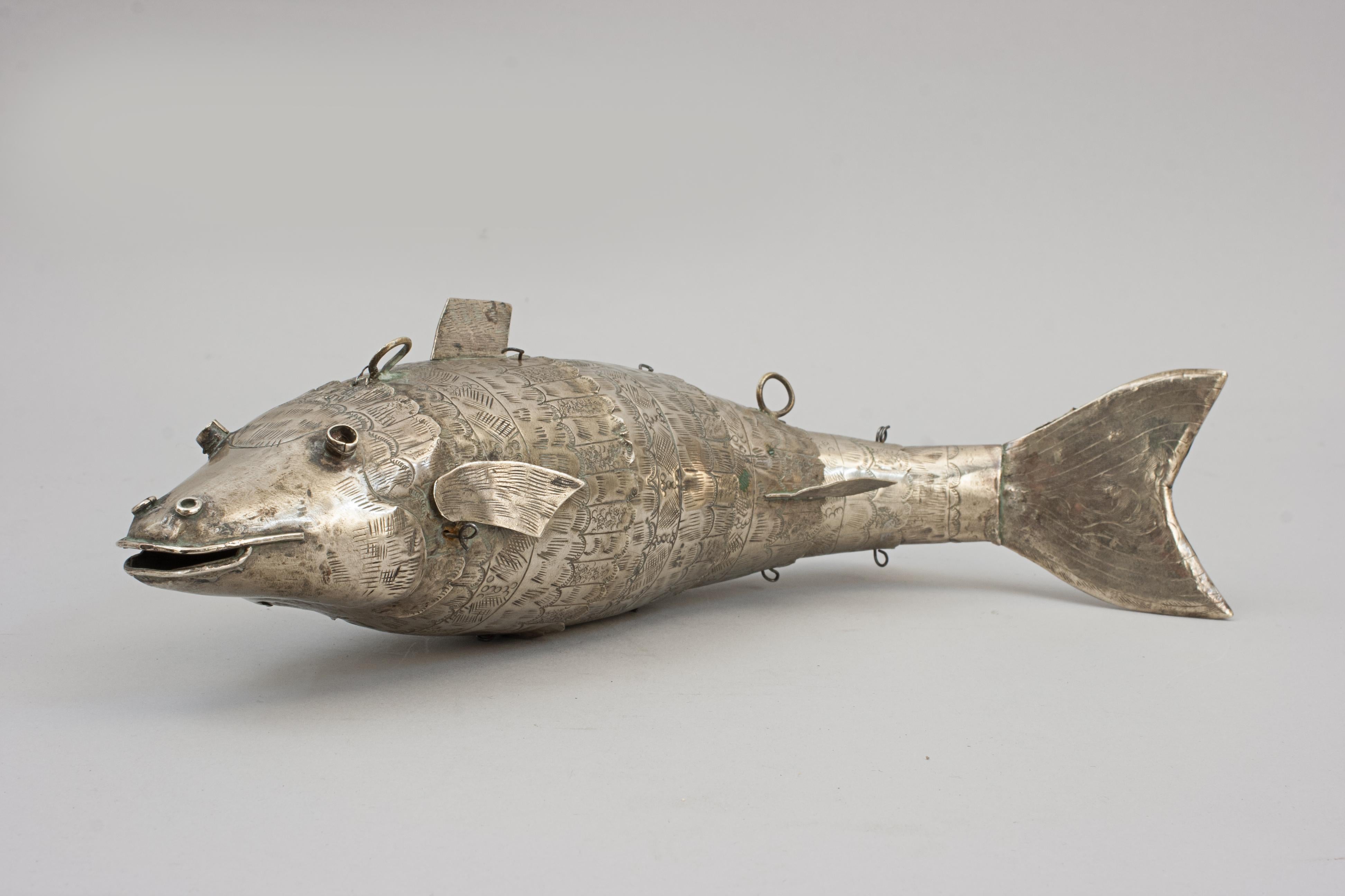 Silver Plate Articulated Burmese Fish Box