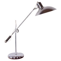 Vintage Articulated desk lamp in chrome metal by André Lavigne for Aluminor 1960.