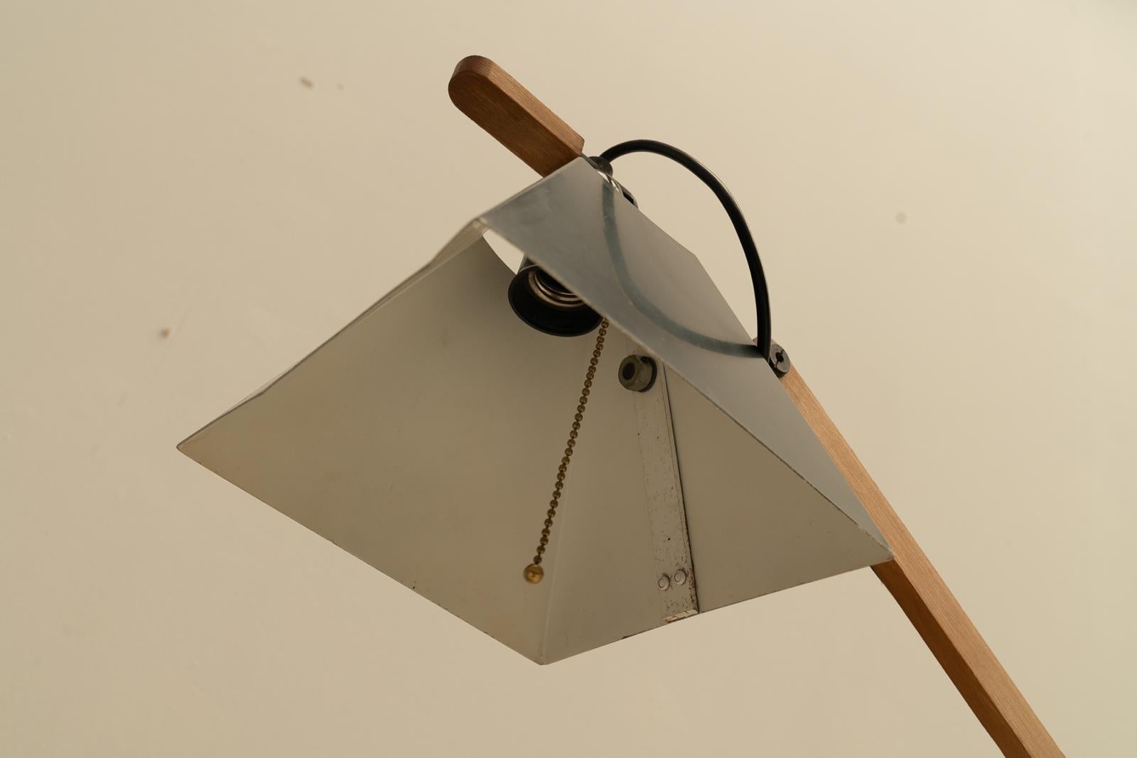 Late 17th Century Articulated floor lamp  By Gemma Bernal for Tramo 1970's For Sale