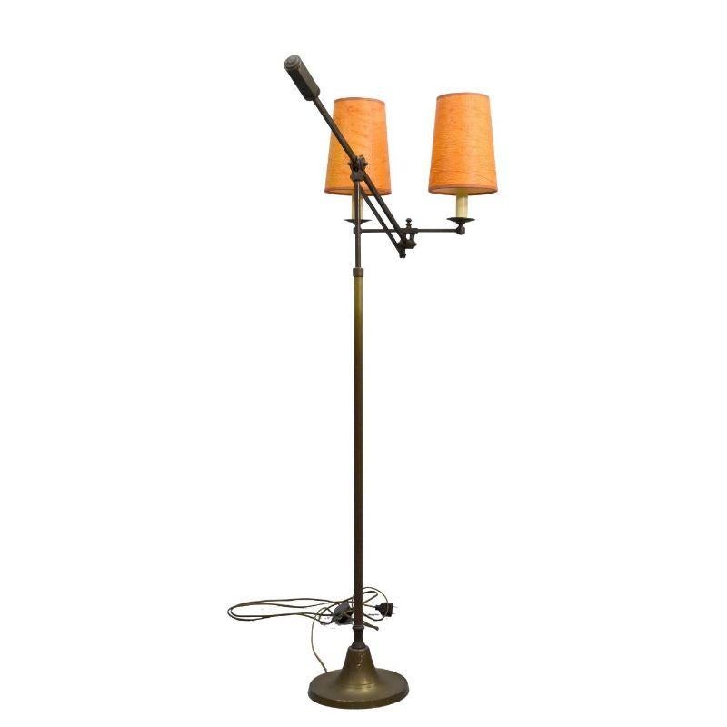 Articulated Floor Lamp in Brass, 1940 For Sale 1