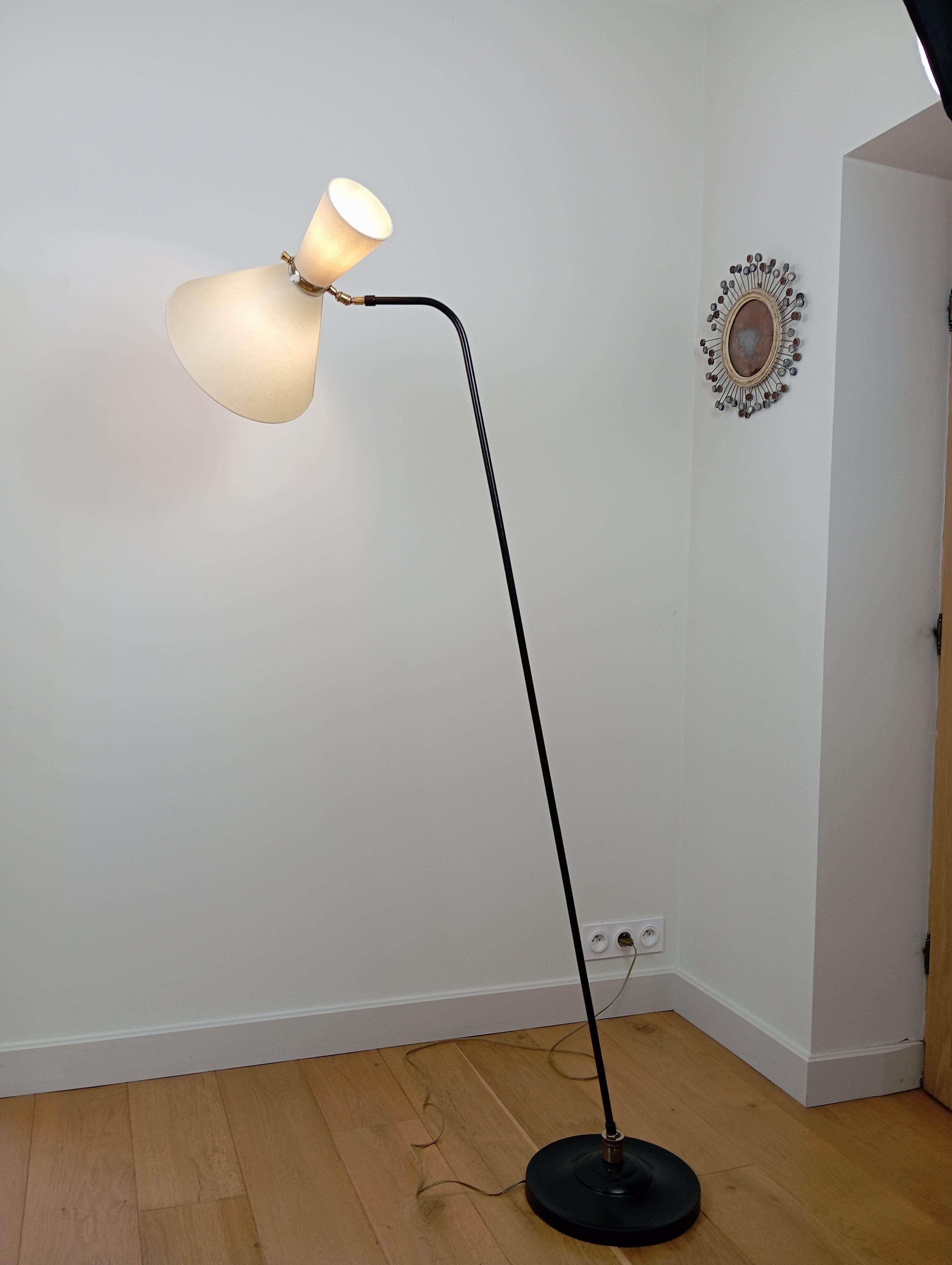 Articulated floor lamp, Maison Monix circa 1950 For Sale 1