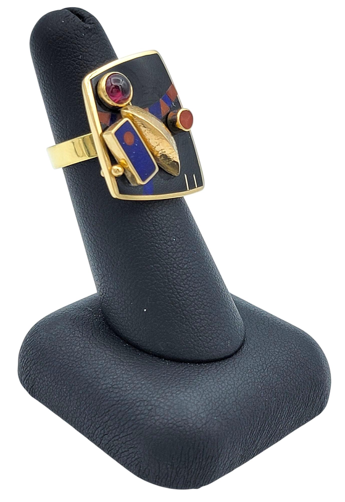 Bague cocktail tablette incrustée de pierres précieuses articulées abstraites en or jaune 18 carats en vente 5