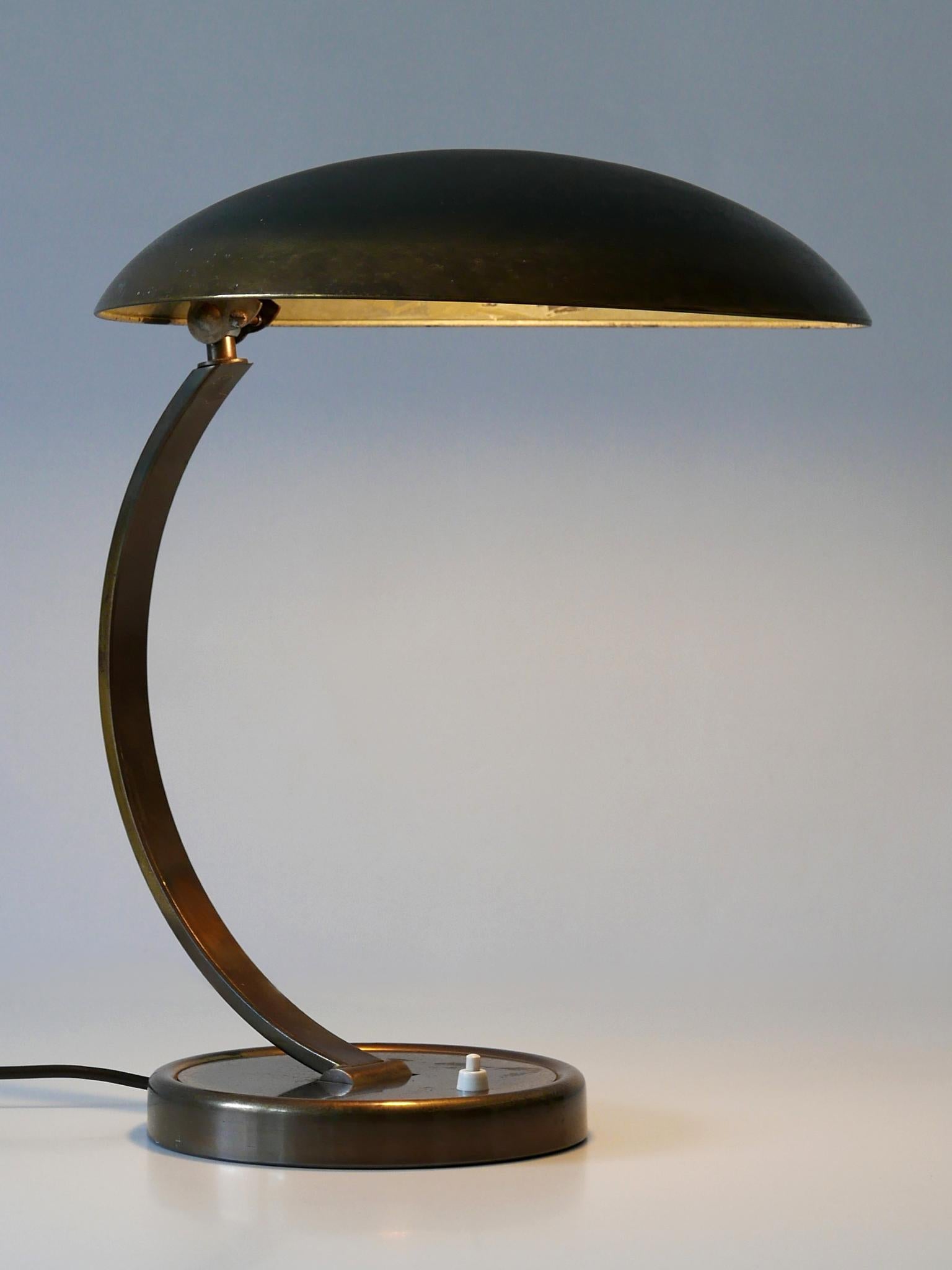 Patinated Articulated Mid-Century Modern Desk Lamp 6751 by Christian Dell for Kaiser Idell
