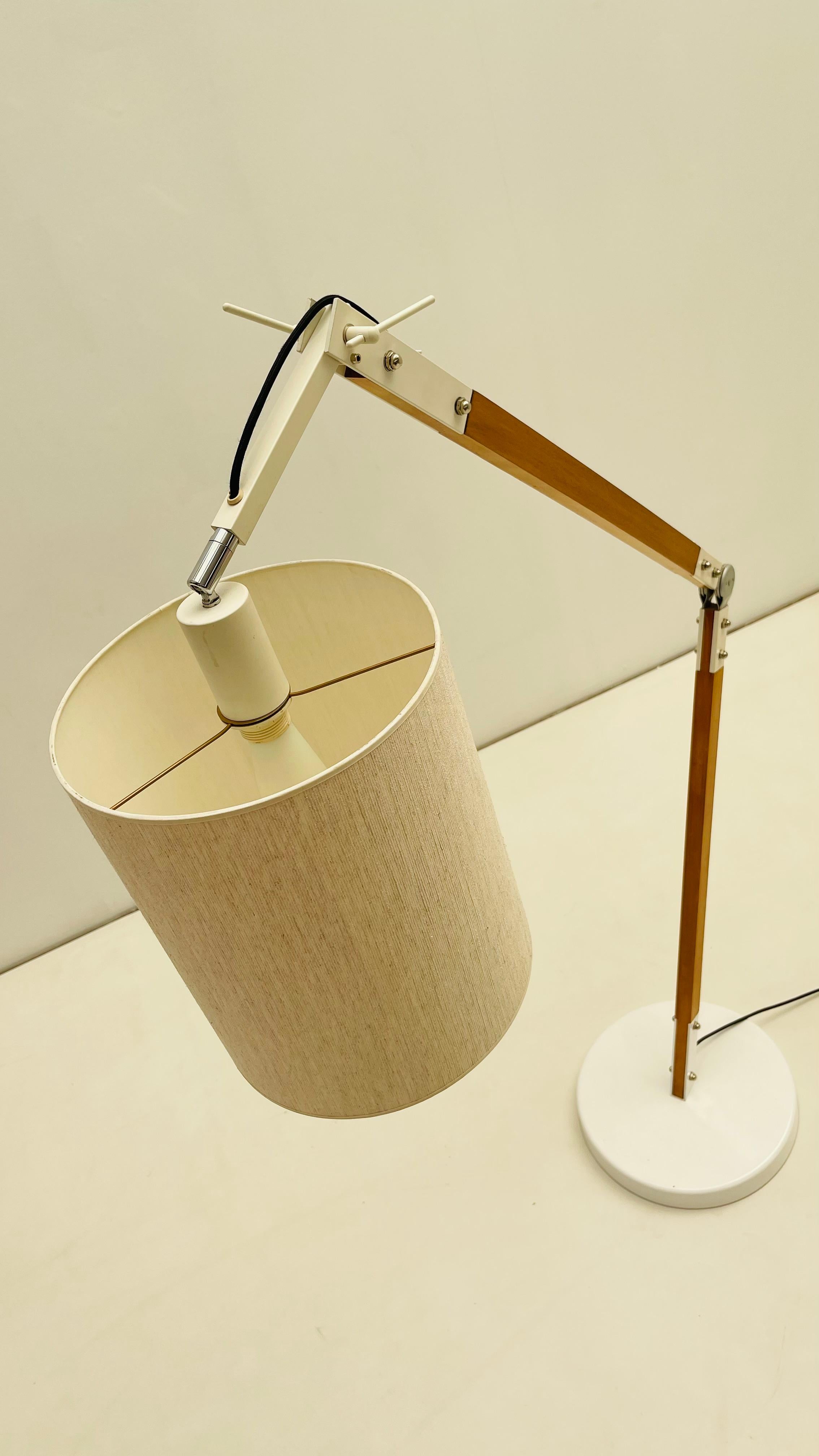 Articulated reading floorlamp For Sale 9