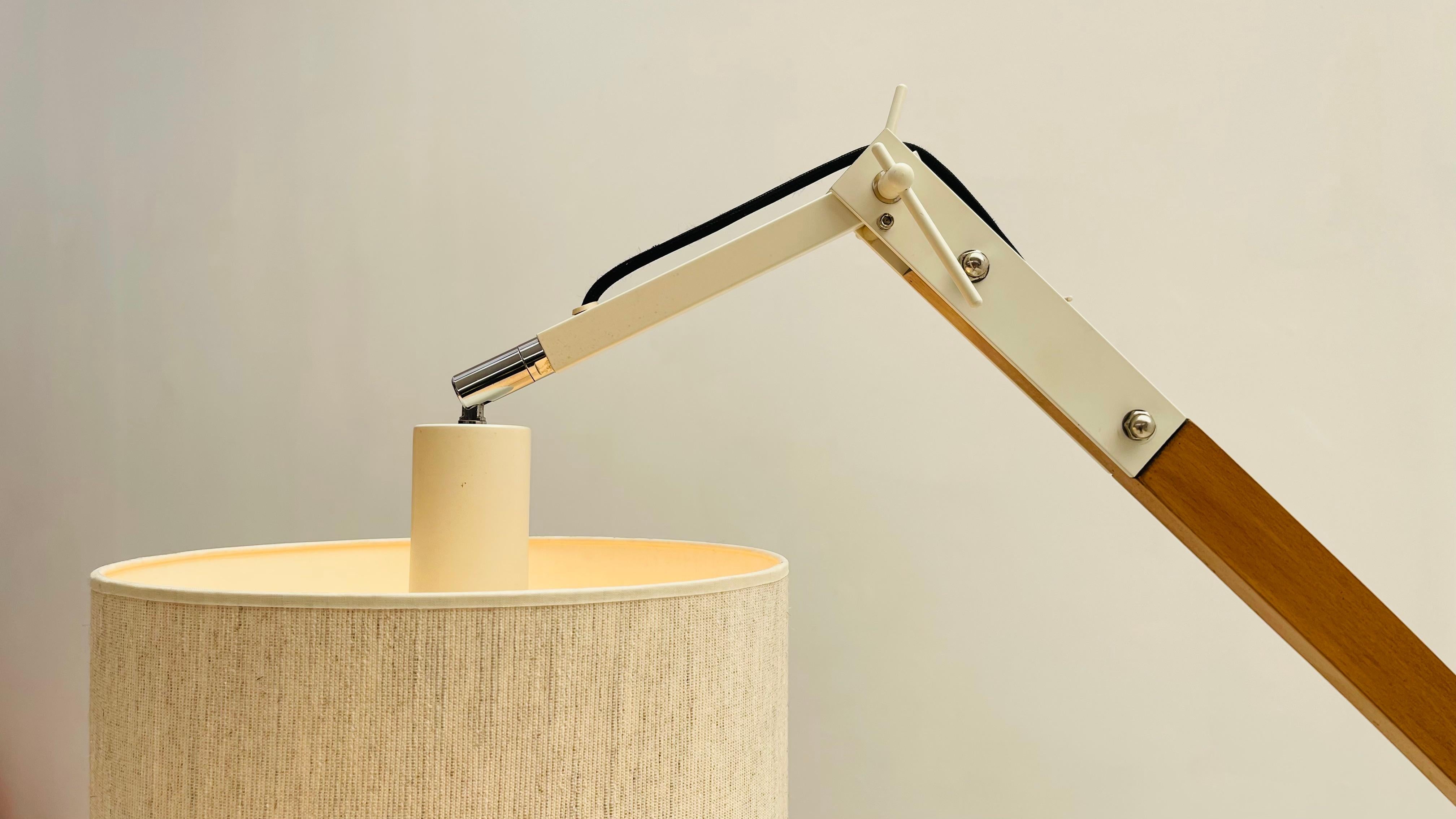 Articulated reading floorlamp For Sale 2