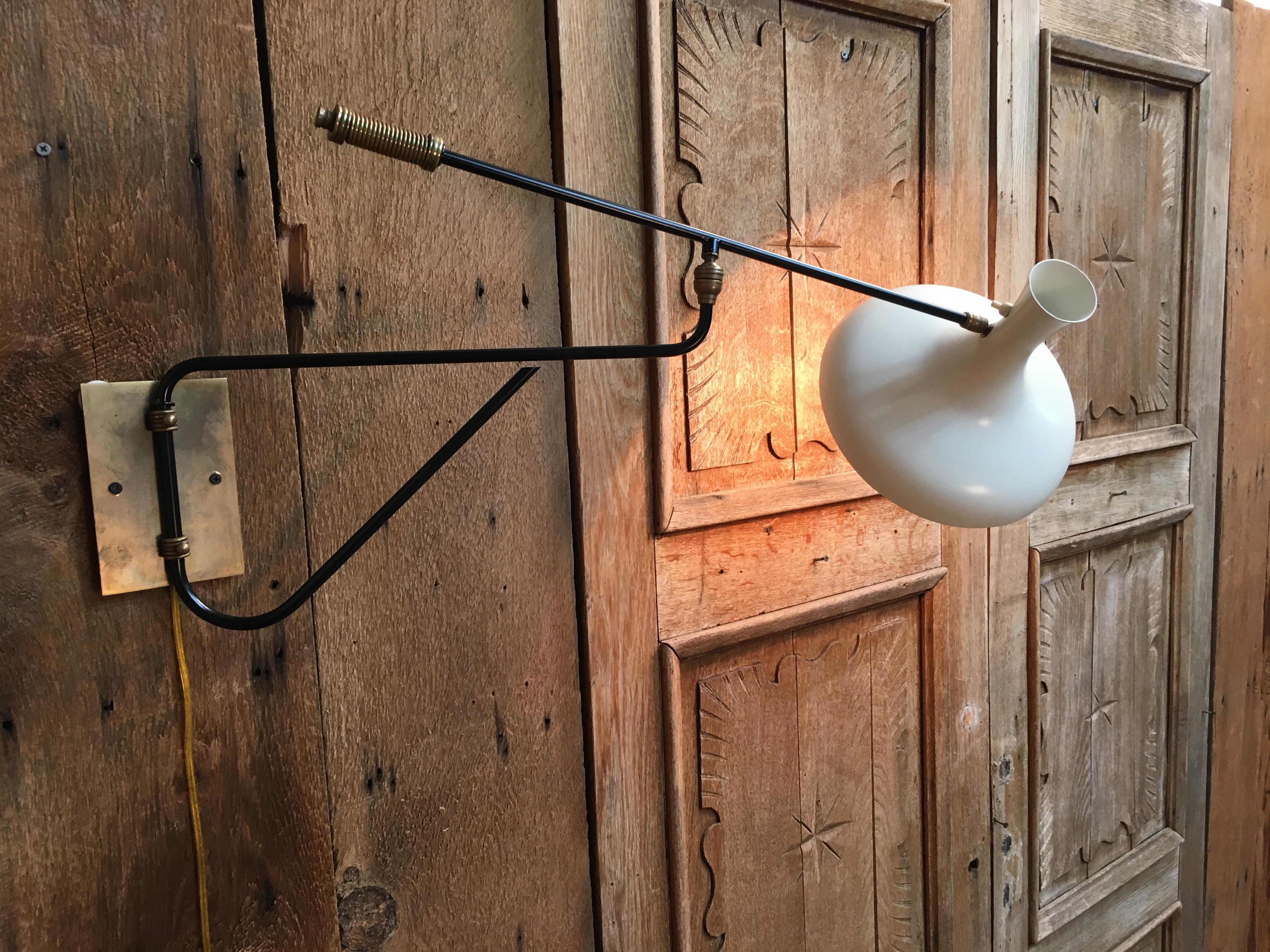 Articulated Sconce by Lunel 10