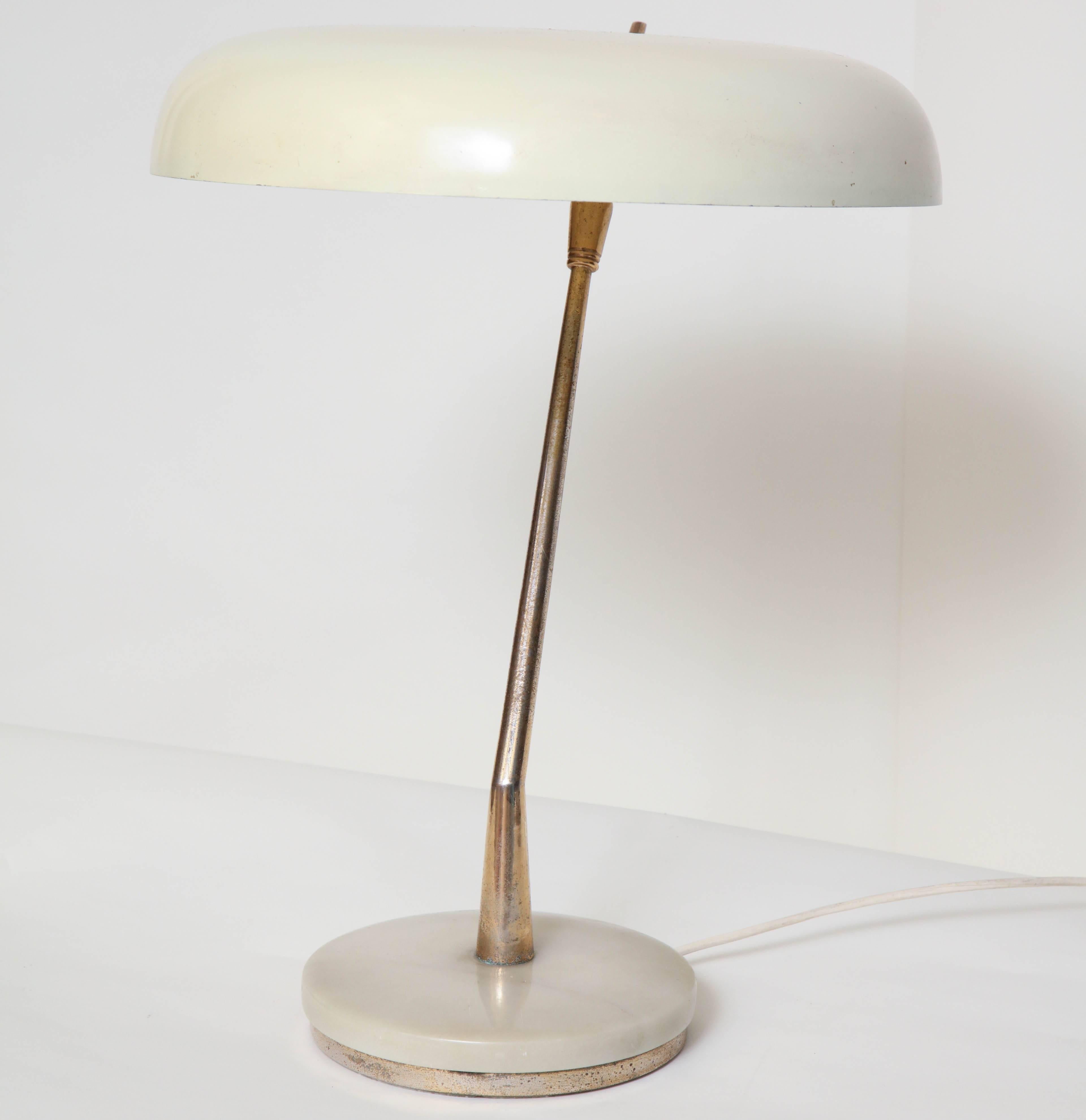 Articulated Table Lamp Attributed to Arredoluce Italian Mid-Century Modern, 1950 4