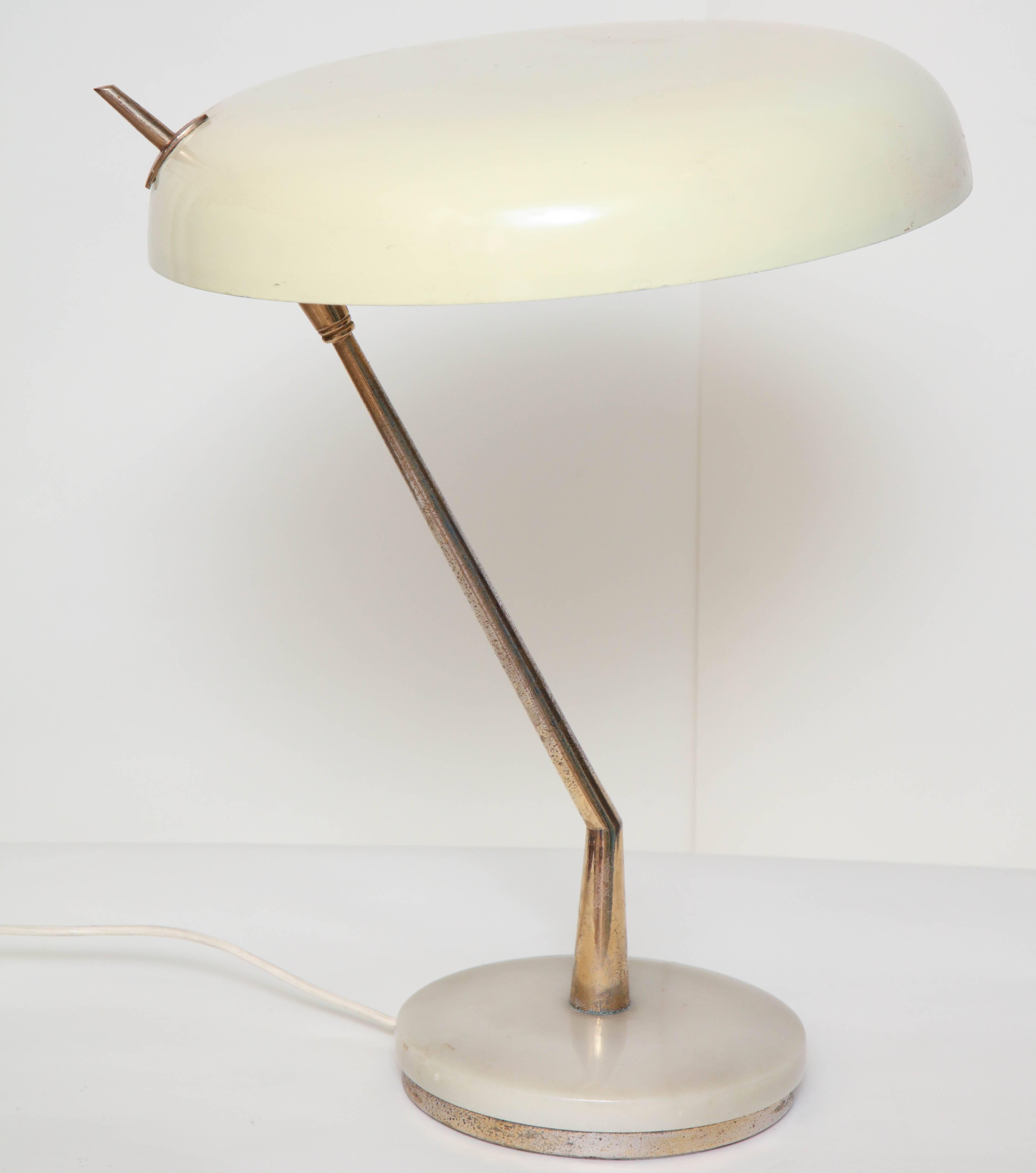 Painted Articulated Table Lamp Attributed to Arredoluce Italian Mid-Century Modern, 1950