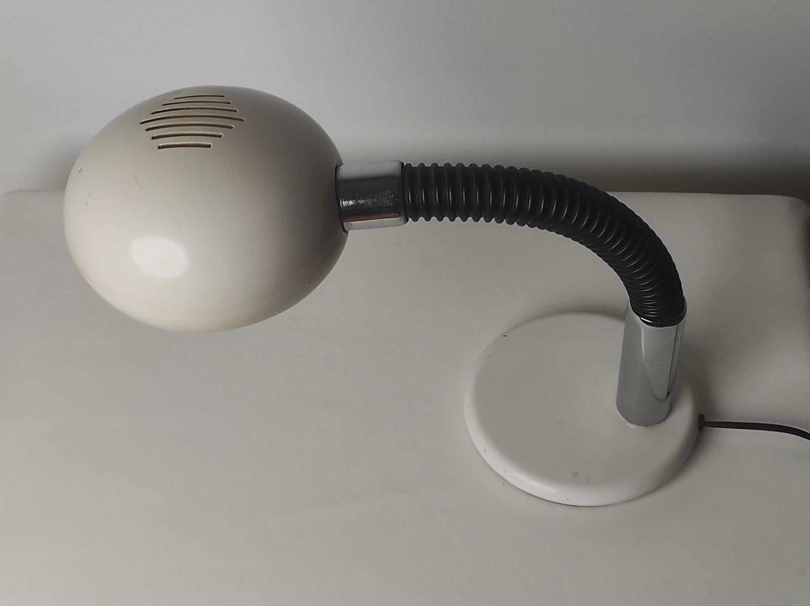 Mid-Century moderno Lampada da tavolo articolata di GAMMA LUX Italia anni '70 in vendita