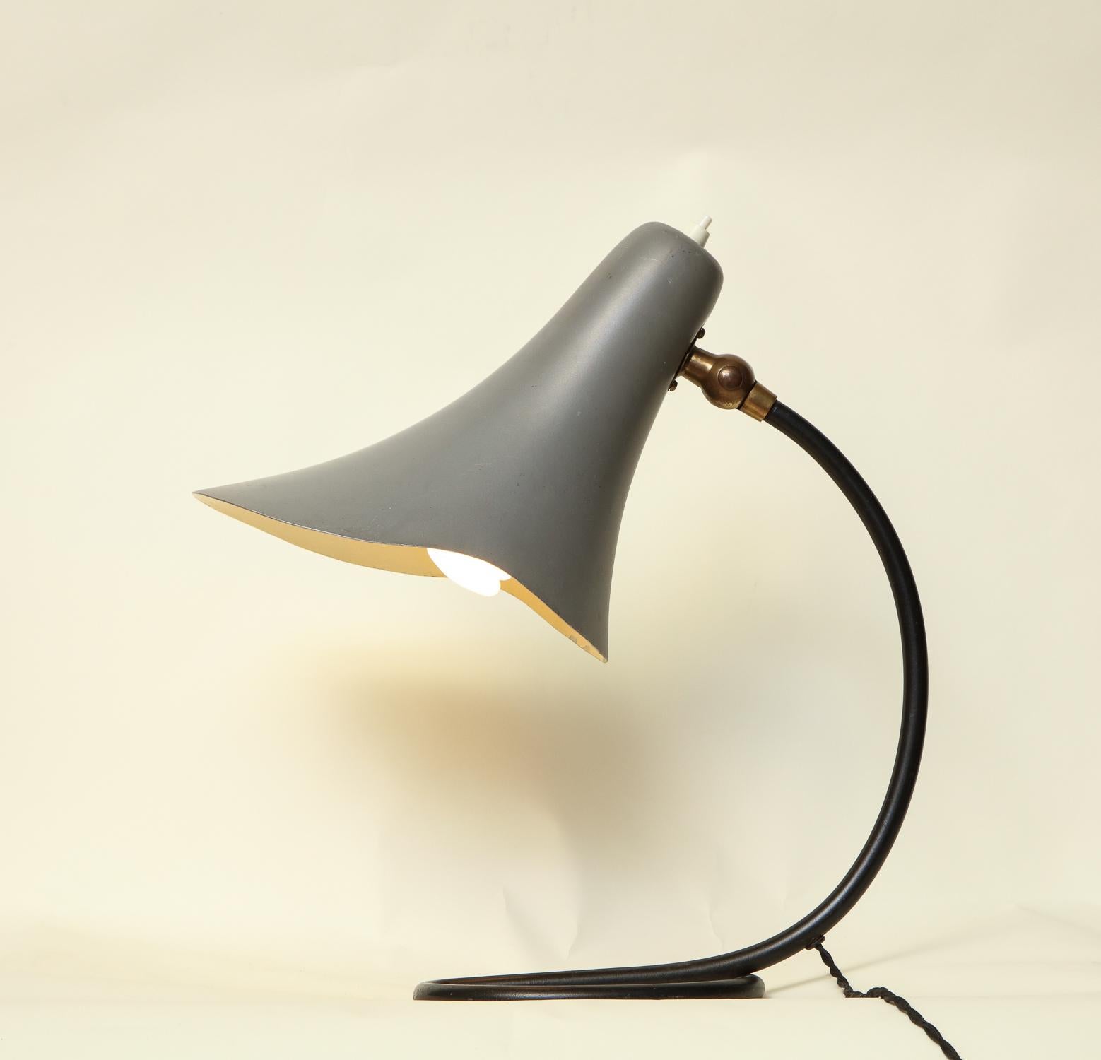 Italian Articulated Table Lamp Mid-Century Modern Painted Metal Shade Adjusts Italy 1950 For Sale