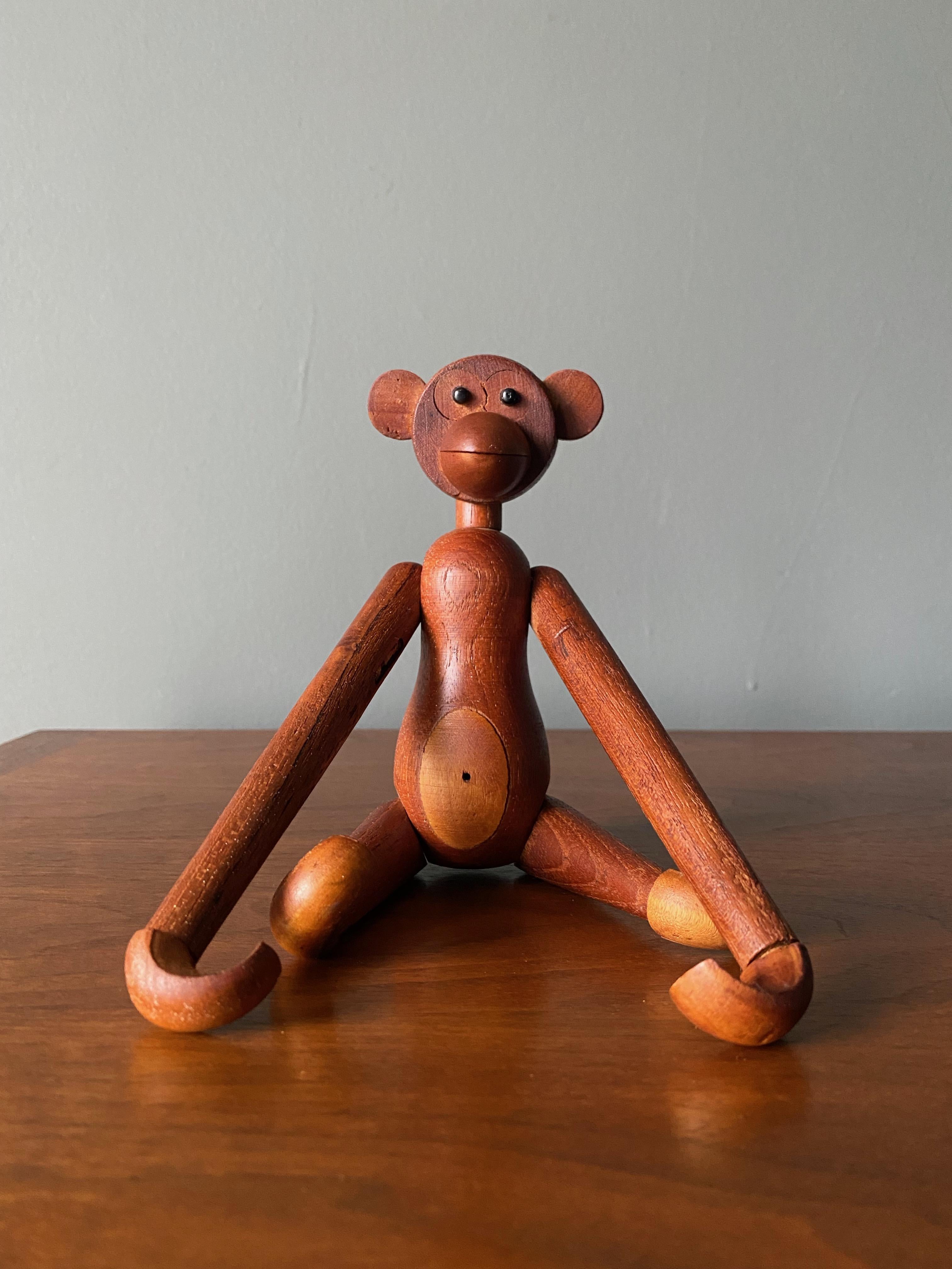 Japanese Articulated Teak Monkey in the Style of Kay Bojesen, circa 1960s