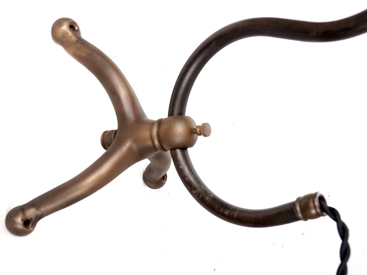 Industrial Articulated Tripod Base Arm Lamp For Sale