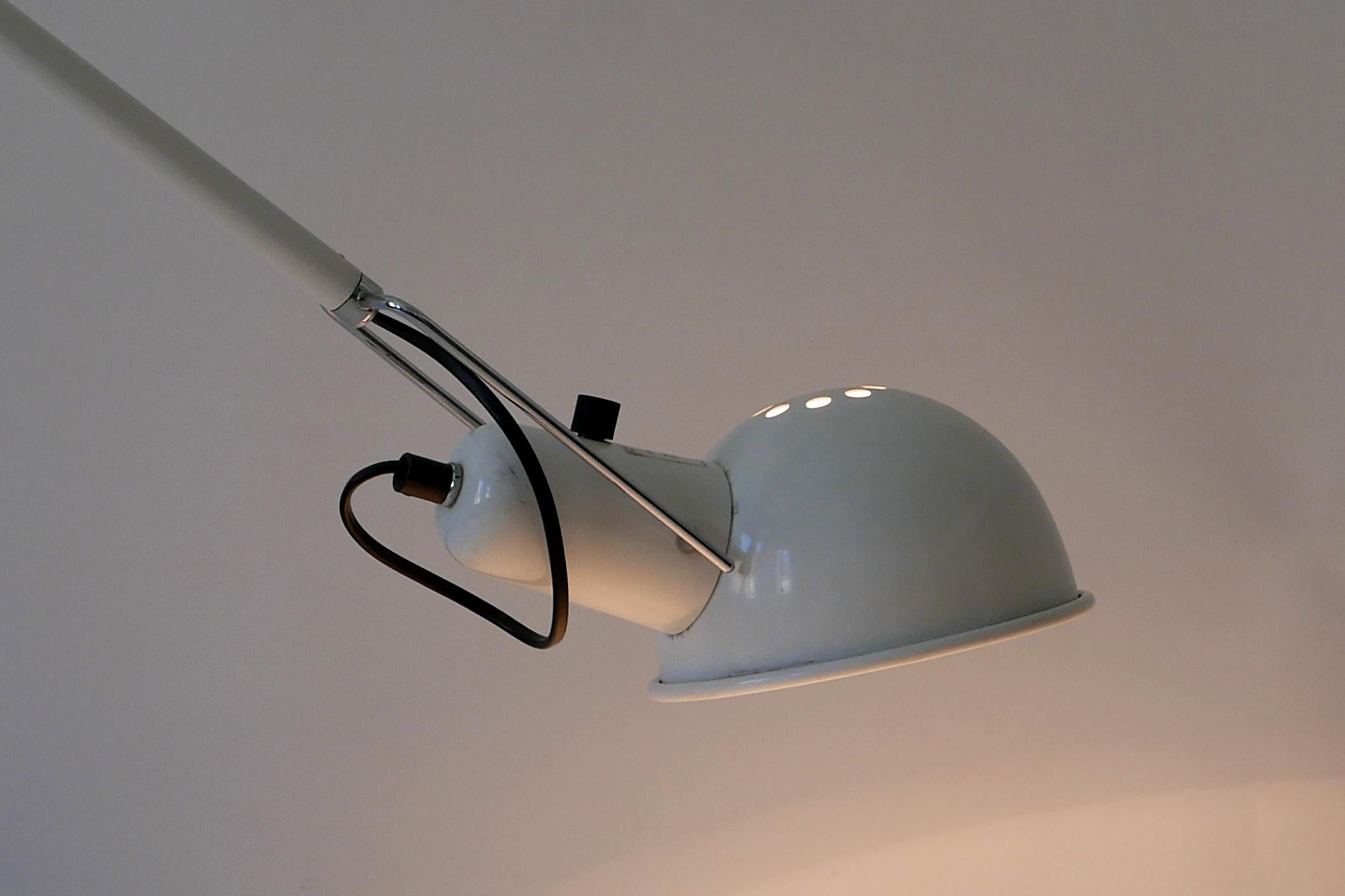 Steel Articulated Wall Lamp Model 265 by Paolo Rizzatto for Arteluce 1973 Italy For Sale