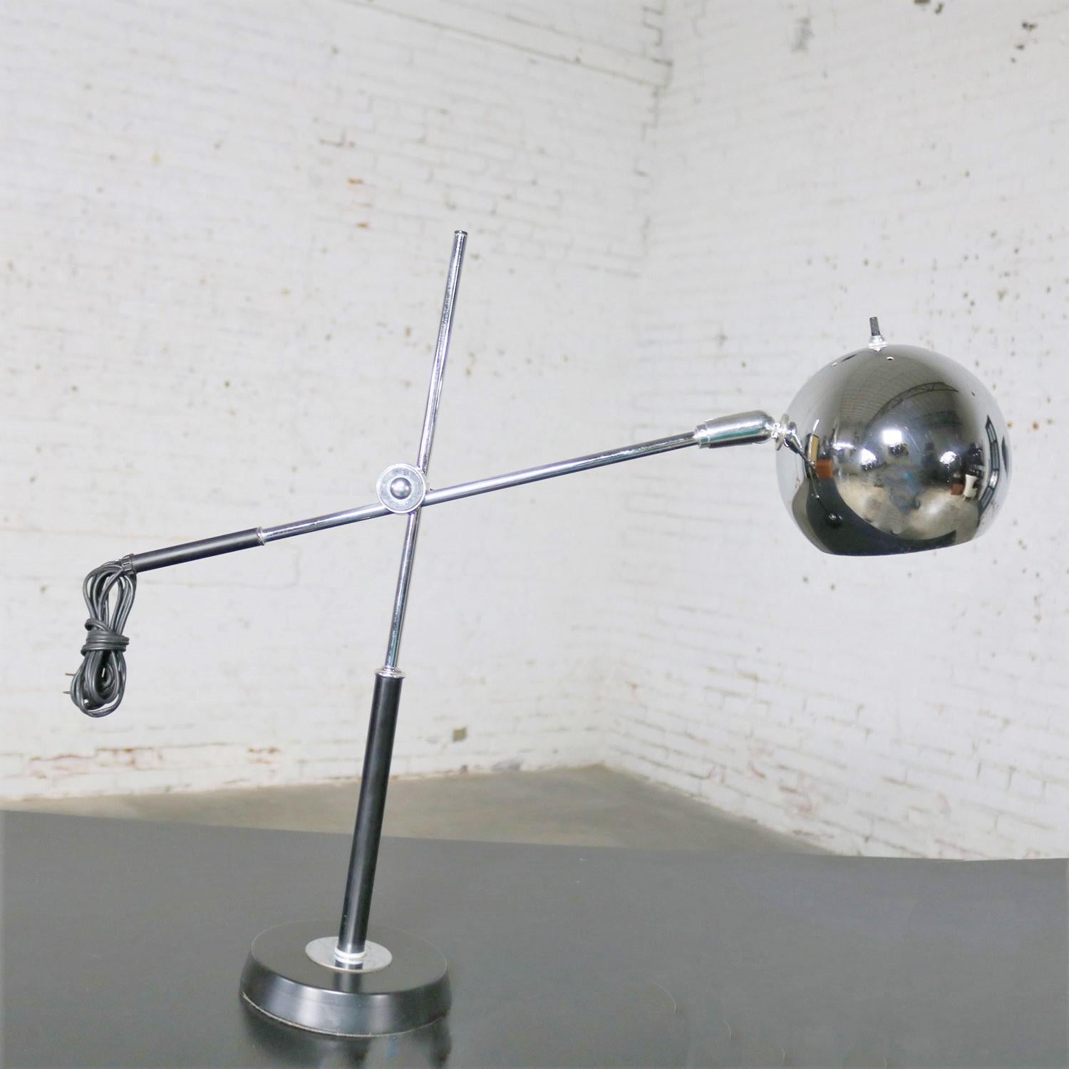 Metal Articulating Chrome and Black Ball Orb Task Lamp Attributed to Robert Sonneman