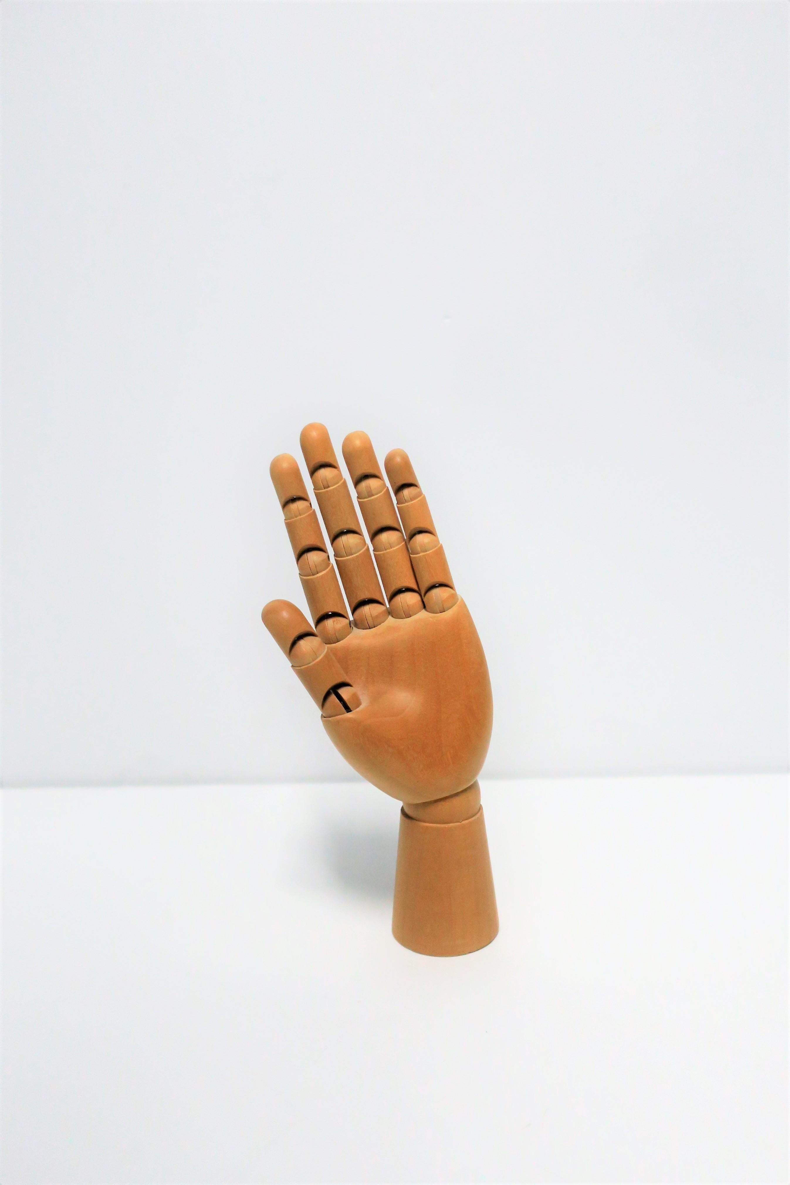 Articulating Wood Hand Sculpture Piece In Excellent Condition In New York, NY