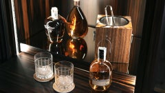 Artide Ice Bucket in Glossy Horn, Ebony Veneer & Stainless Steel by Arcahorn