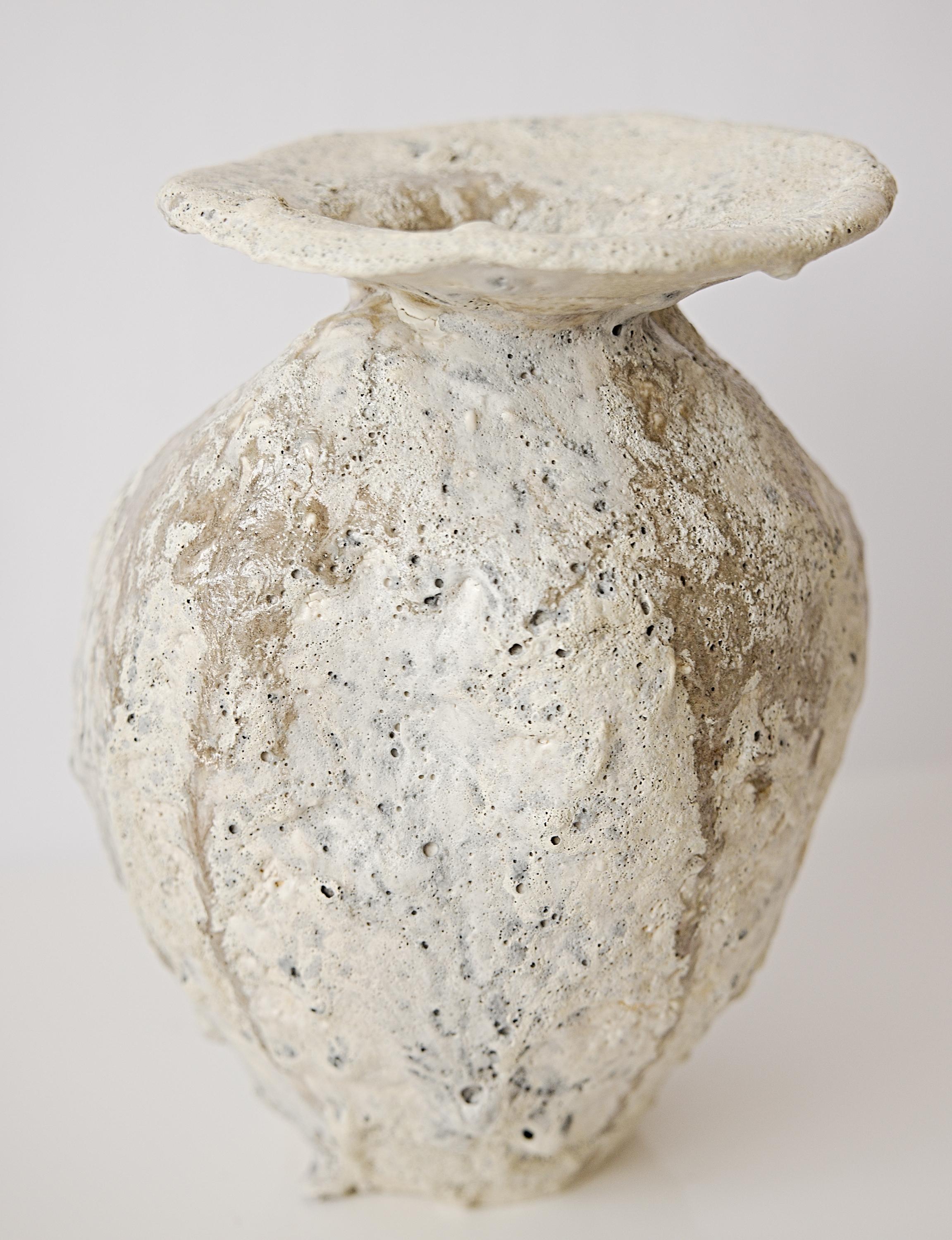 Artéfacts  Vase - fait à la main, unique en son genre Neuf - En vente à Van Nuys, CA