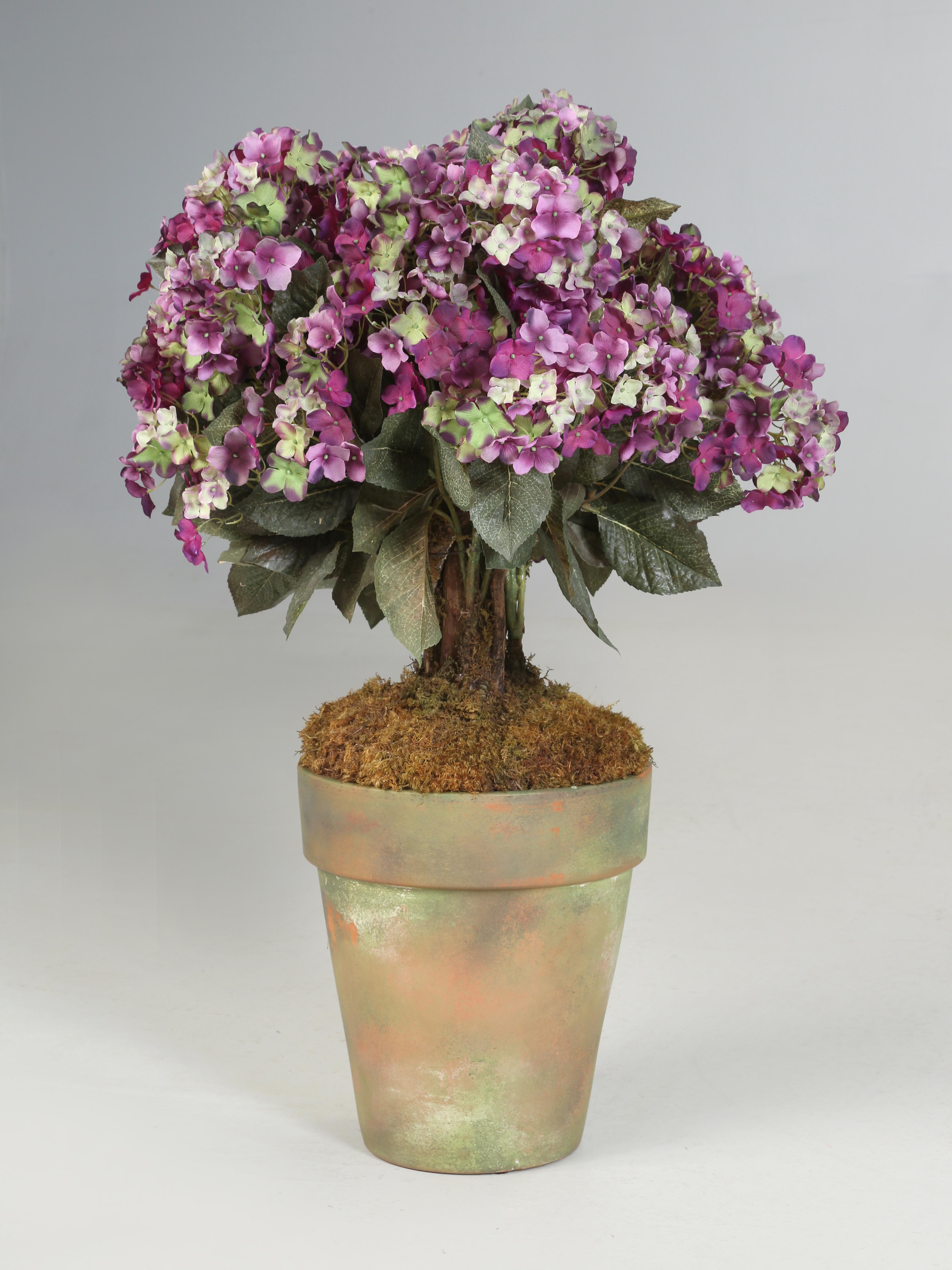 Italian Artificial Floral Arrangement of Purple Hydrangea by Florita Nova of Italy For Sale