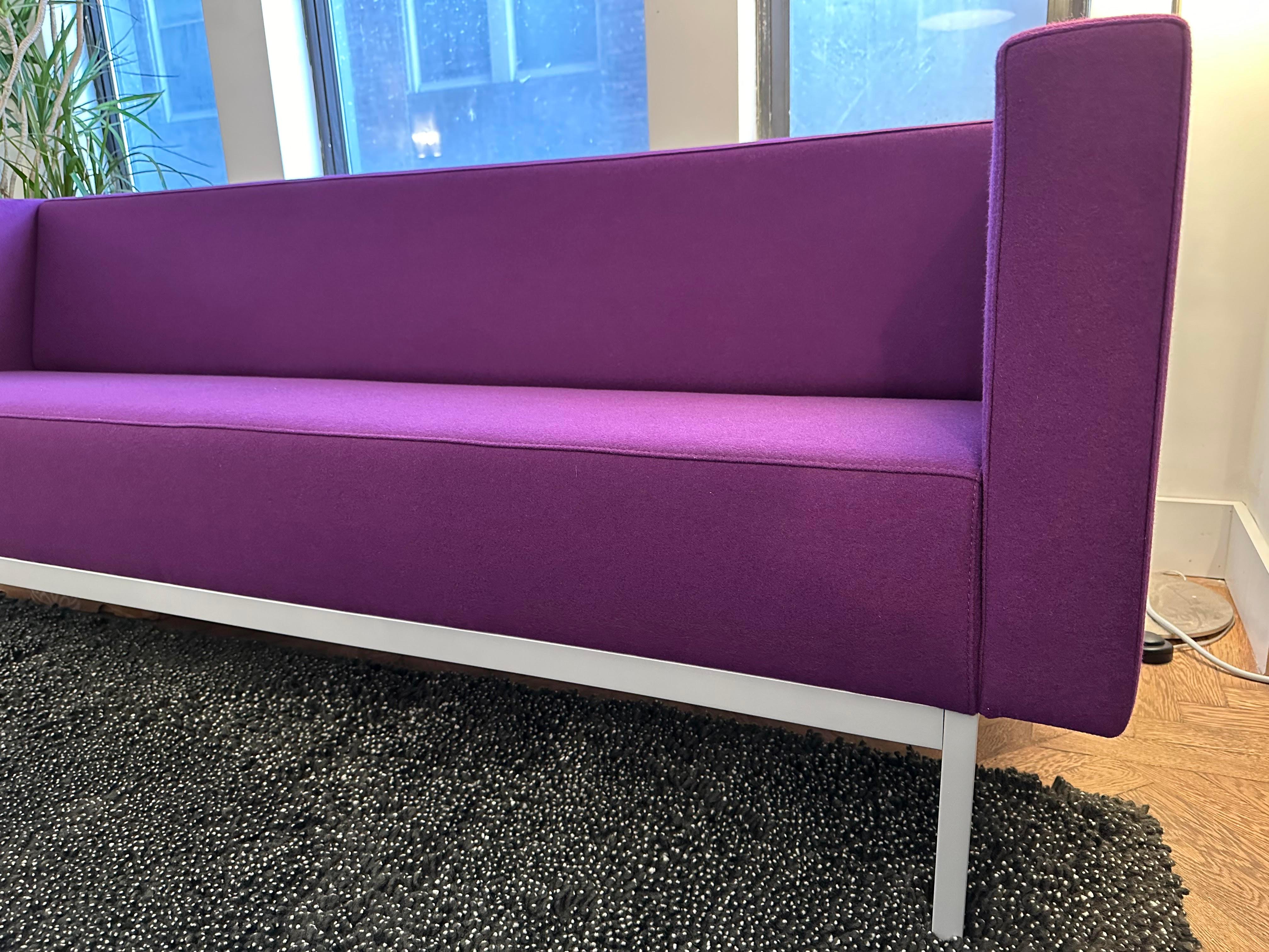 Artifort 070 Sofa, 2.5 Seater with Arms

Dimensions: 207x73cm
Fabric: Kvadrat Divina 3 - Color 696
Base Finish: P13 Aluminum metallic
(texture)

Simply slim, clean lines, an elegant base. There is such a thing as timeless design. With its pleasant,