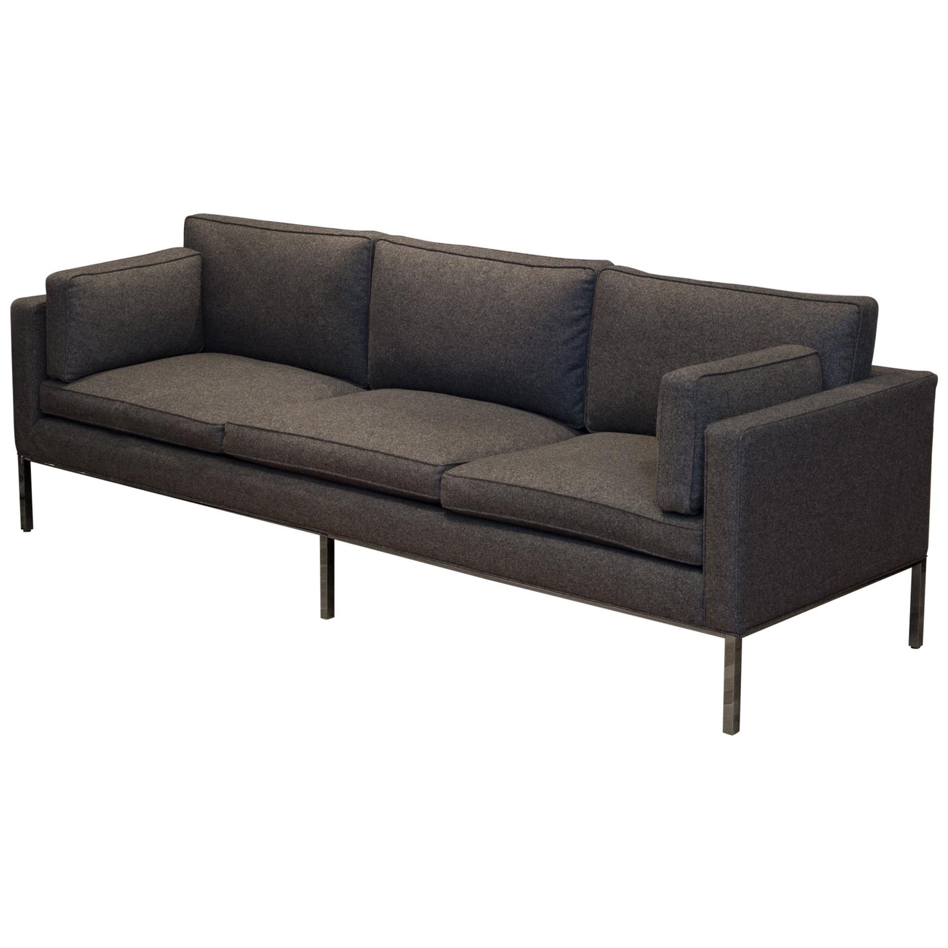 Artifort 905-3 Seat Comfort Sofa in Divina Melange Wool Frabric-Like New