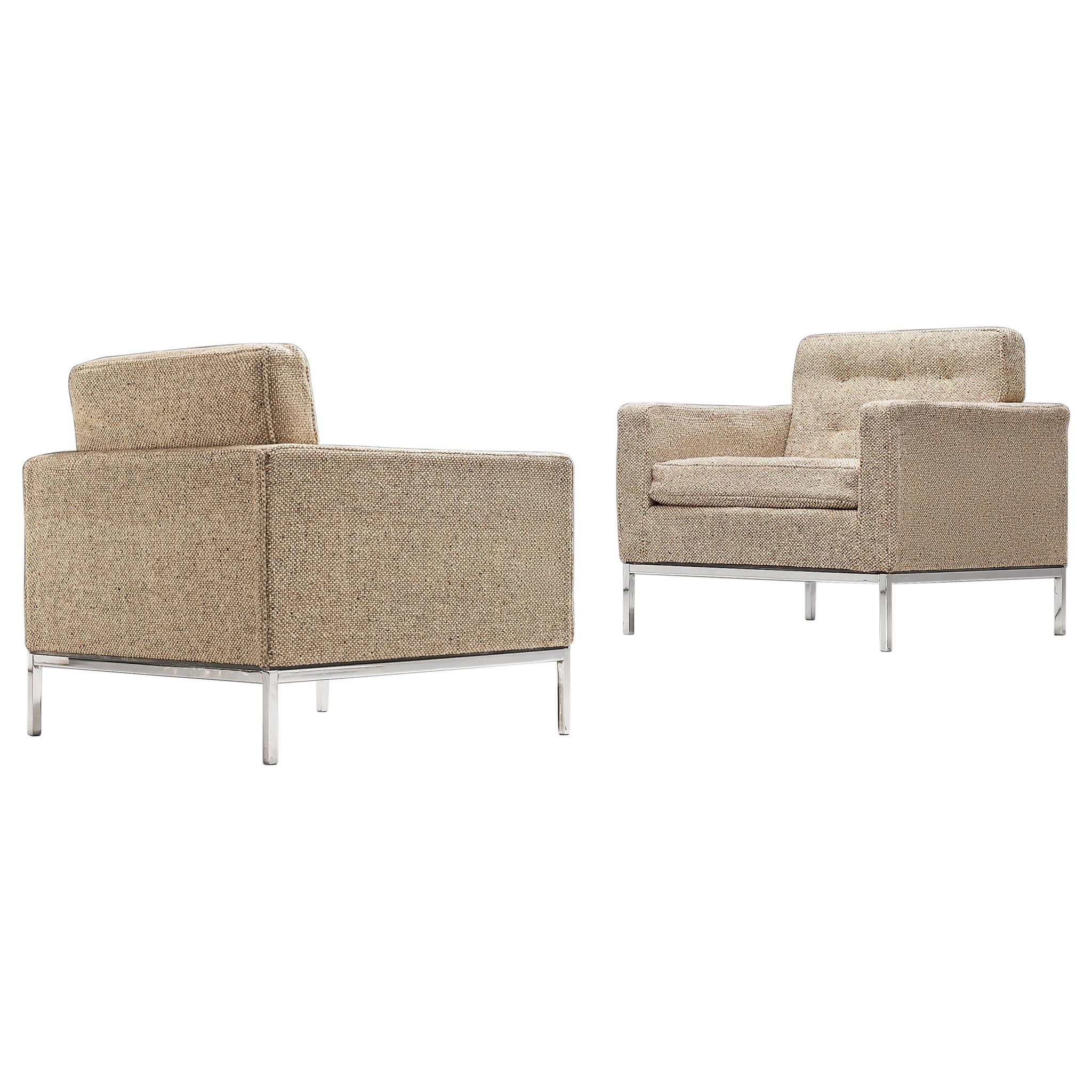 Artifort Armchair Model '905' in Metal and Fabric Upholstery For Sale