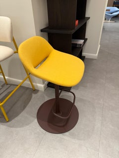 Artifort  Beso Tabourets pivotants ajustables par Khodi Feiz en STOCK