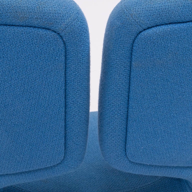 Artifort by Patrick Norguet Apollo Blue Armchairs, Set of 2 For Sale 1