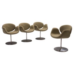 Sedie girevoli Little Tulip in tessuto verde di Artifort by Pierre Paulin, set di 4 sedie