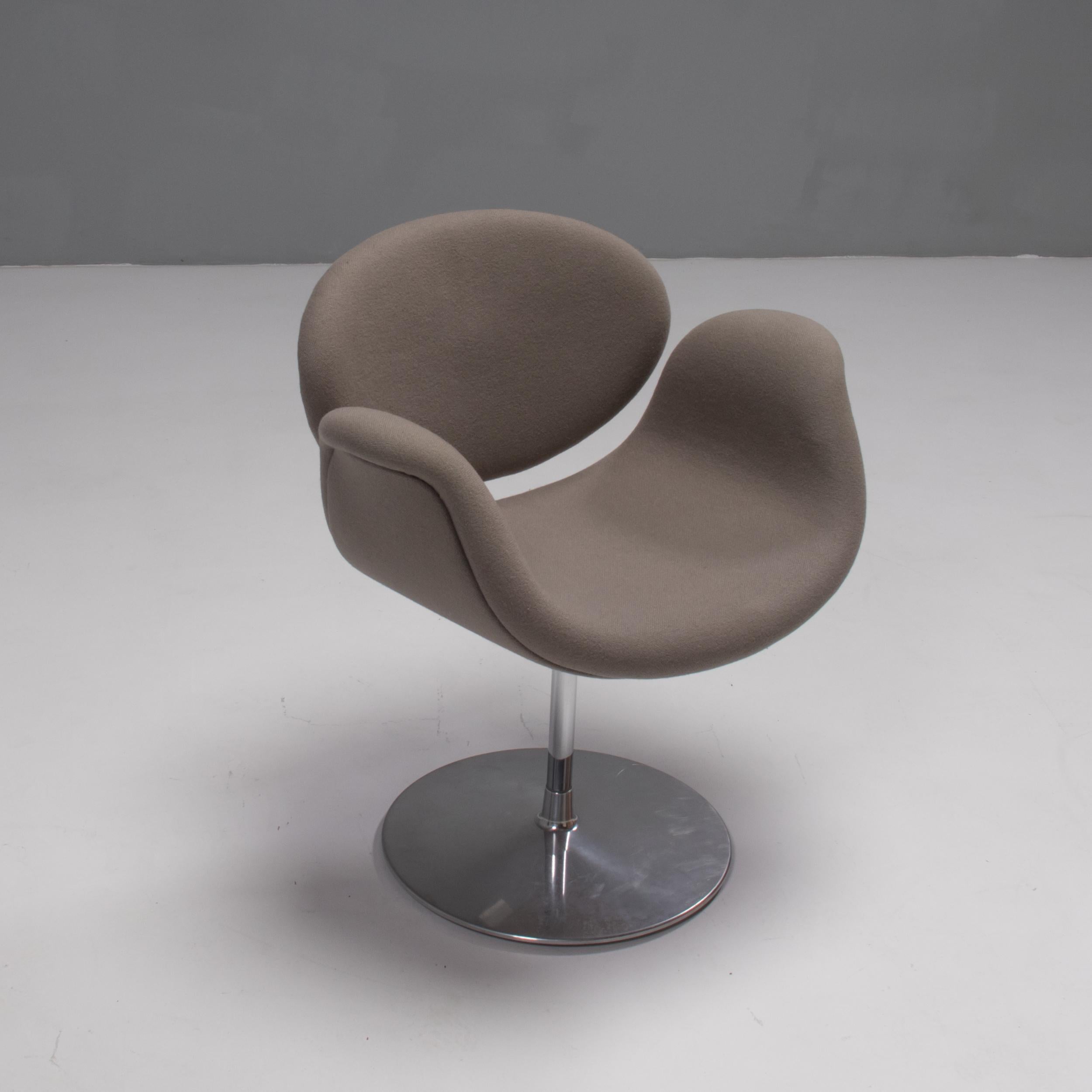 Artifort by Pierre Paulin Grey Fabric Little Tulip Swivel Chairs, Set of 4 3