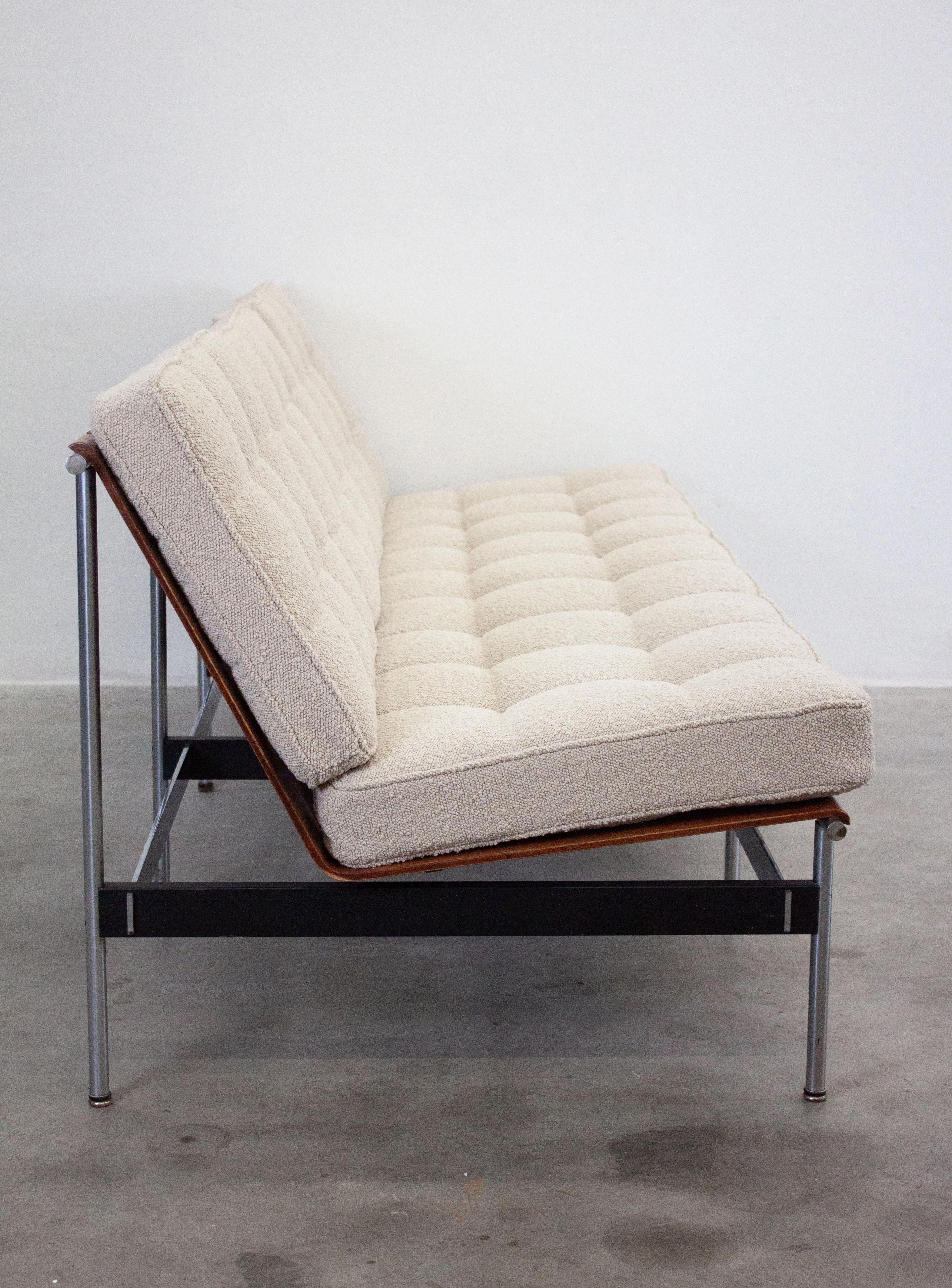 Upholstery Artifort C416/3 Sofa by Kho Liang Ie (Bouclé)
