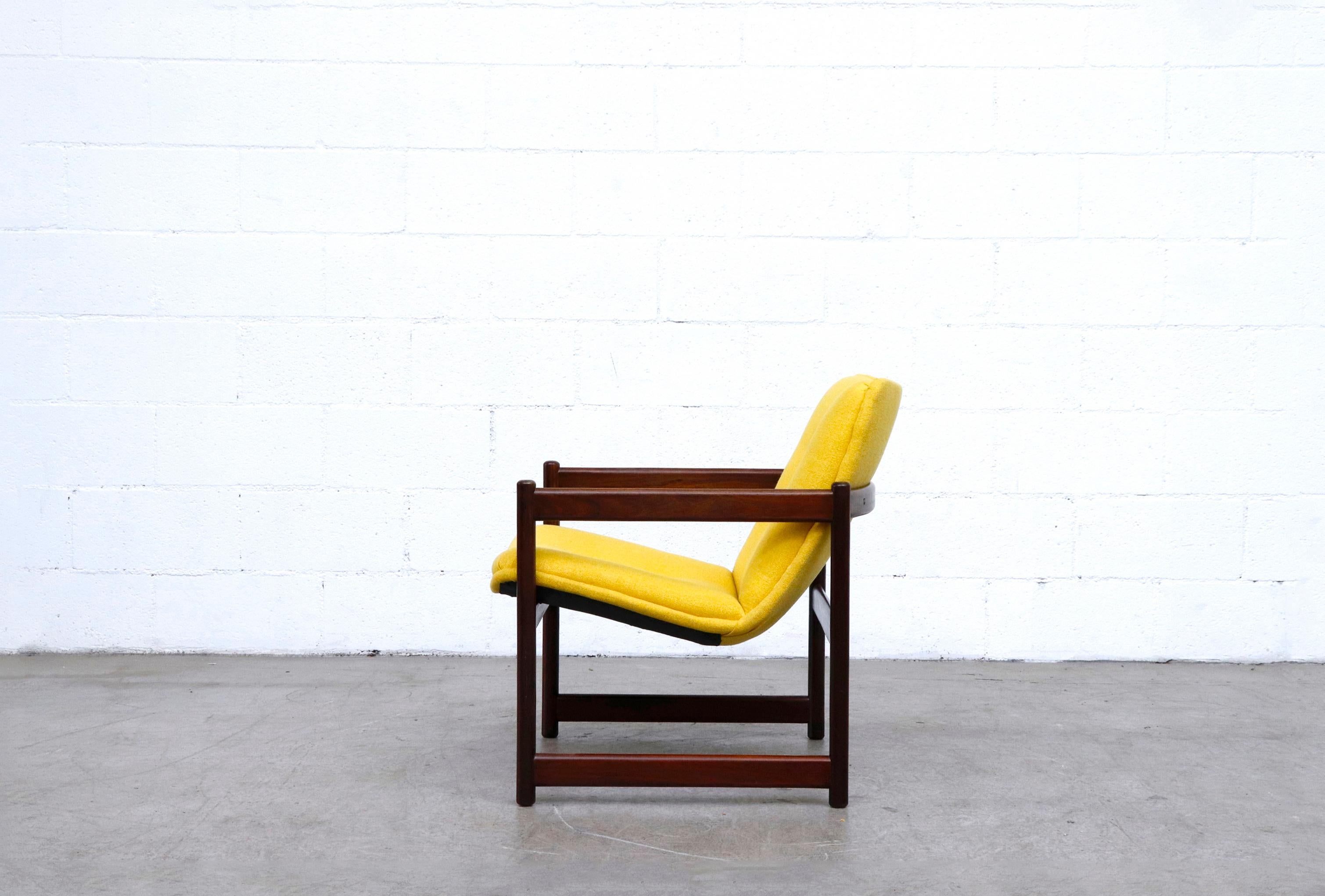 wooden frame lounge chairs