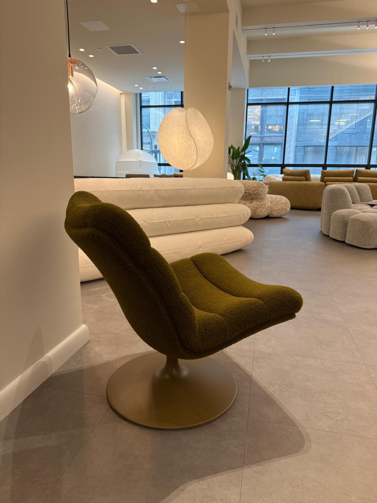 Silla de salón Artifort F 506 de Geoffrey D. Harcourt RDI en STOCK Siglo XXI y contemporáneo en venta