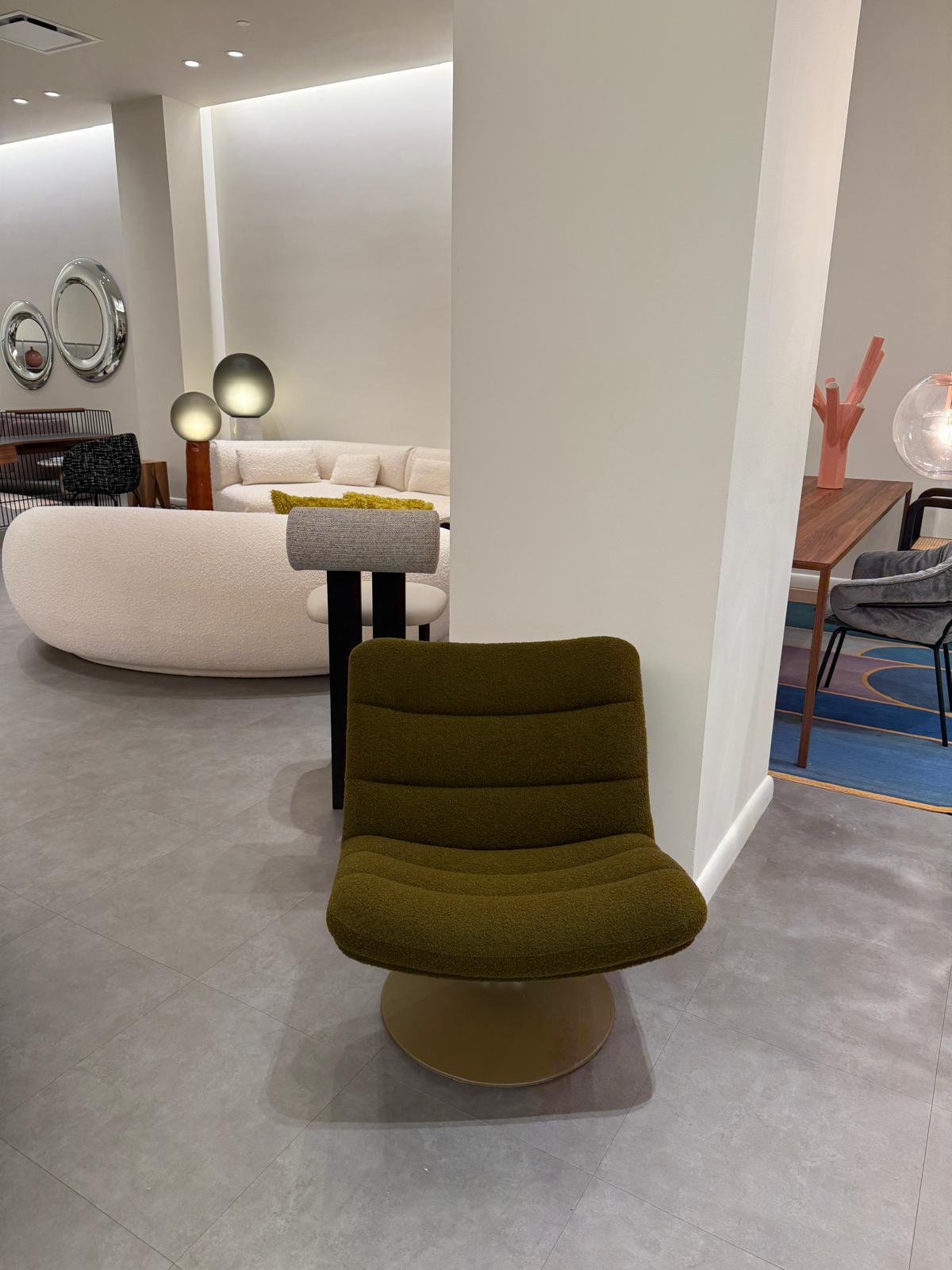 Silla de salón Artifort F 506 de Geoffrey D. Harcourt RDI en STOCK en venta 3