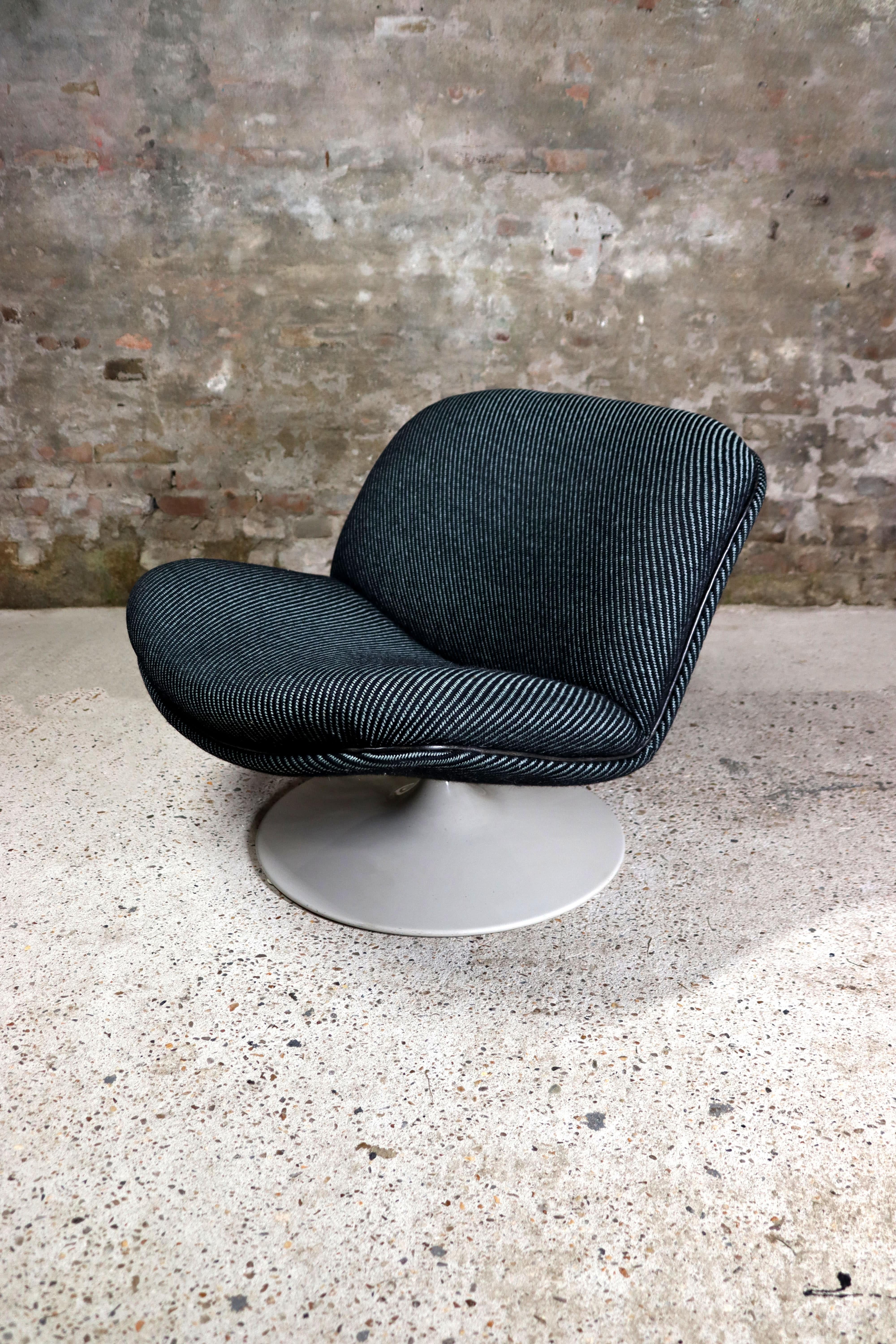 Artifort – F508 – Lounge chair – Geoffrey Harcourt – Ploegwool Fabric For Sale 10