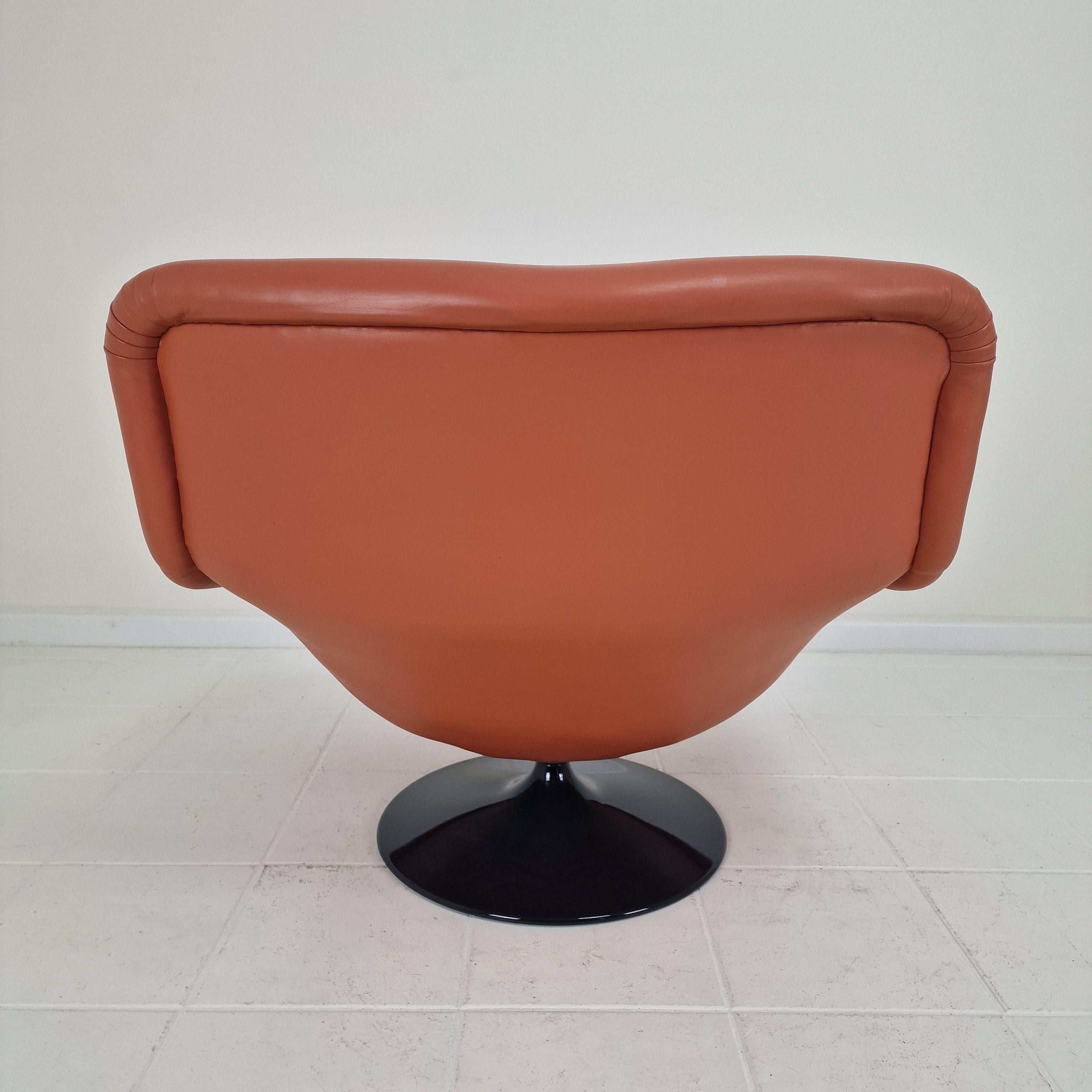Artifort F518 Lounge Chair by Geoffrey Harcourt in Leather, 1970's For Sale 1