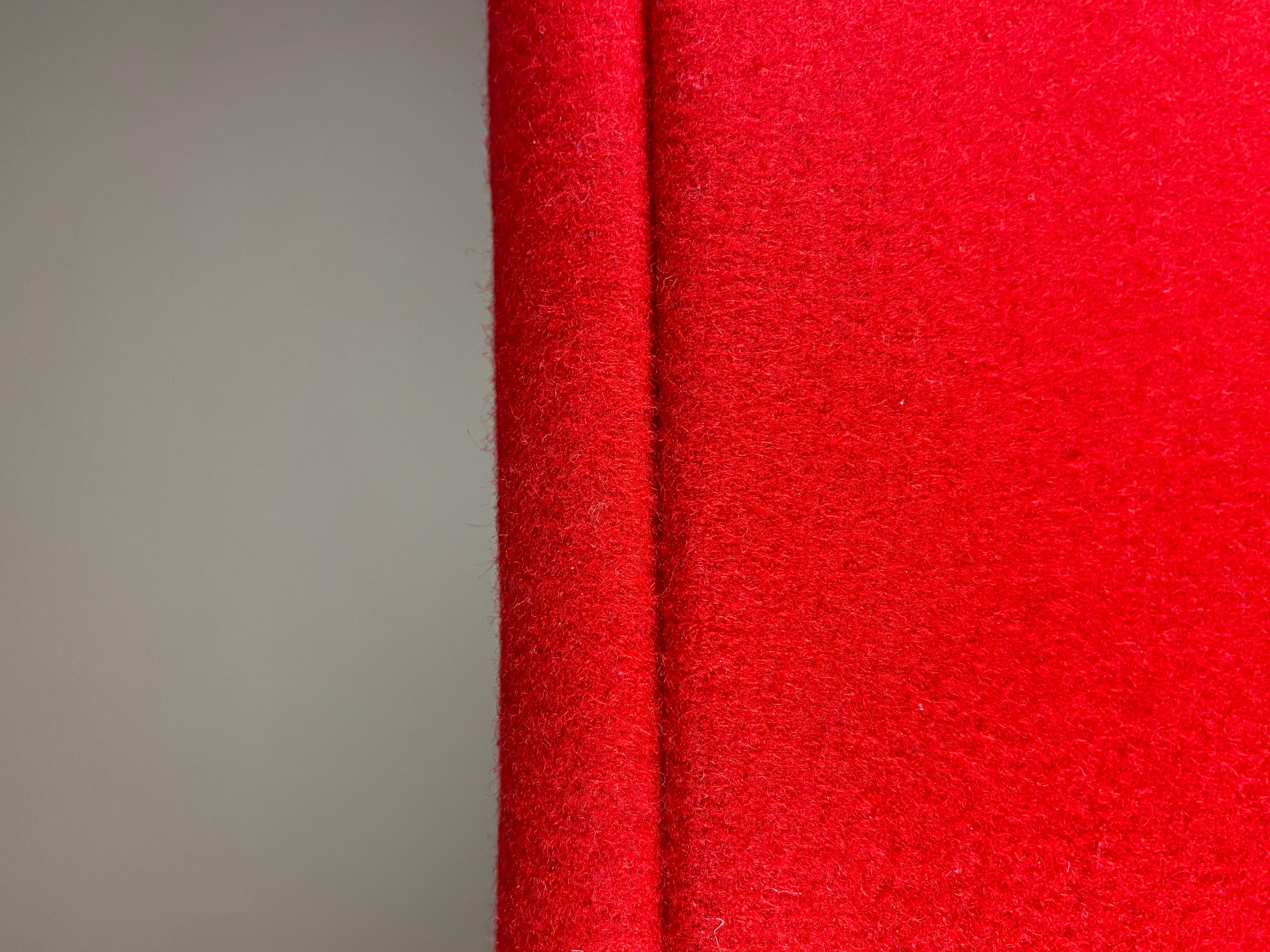Chaise Artifort F545 Big Tulip de Pierre Paulin en tissu d'origine Kvadrat Bon état - En vente à CULEMBORG, GE