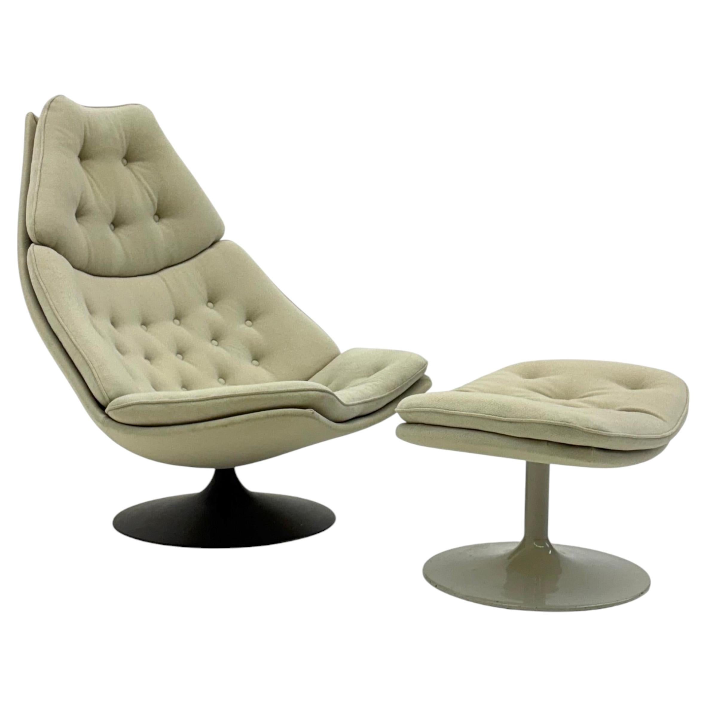 Artifort F588 lounge chair with ottoman by Geoffrey Harcourt